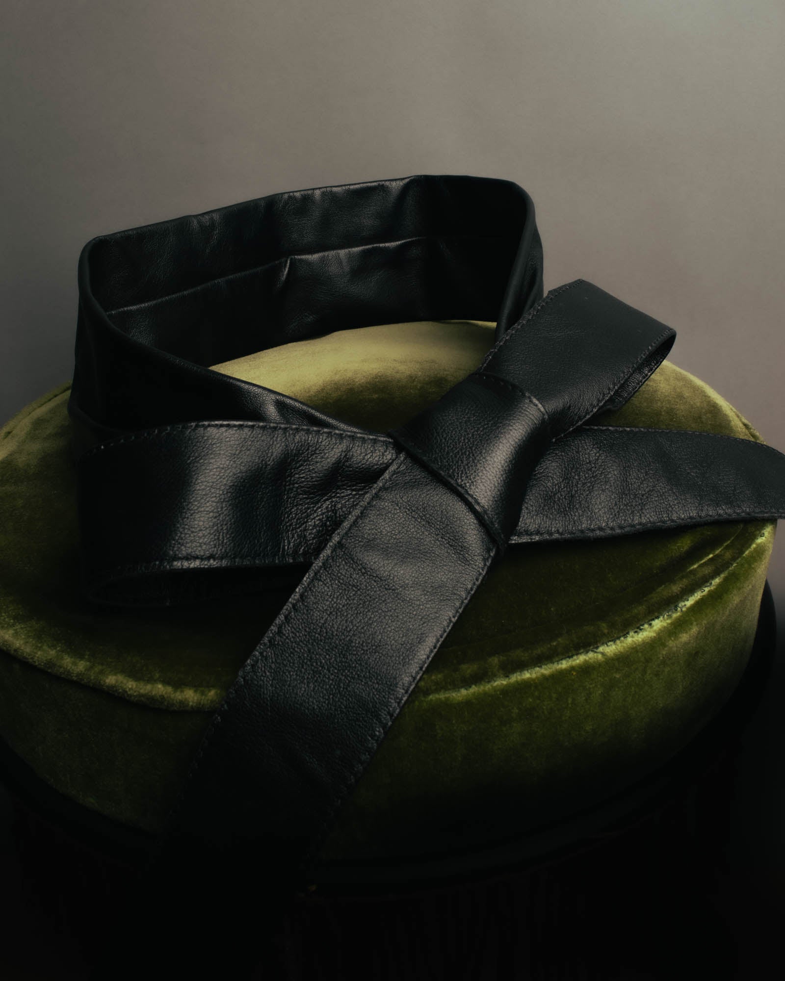 "HOXTON BOUTIQUE" 00's-10's Pebbled leather scarf belt