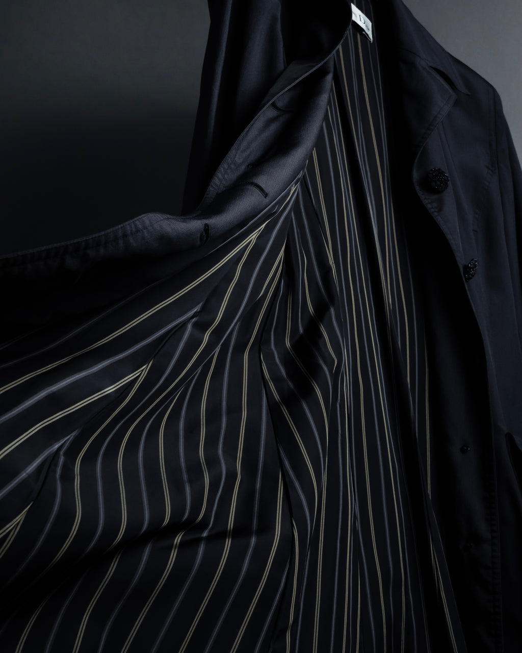 "Christian Dior" Waist shaped princess-line silhouette coat