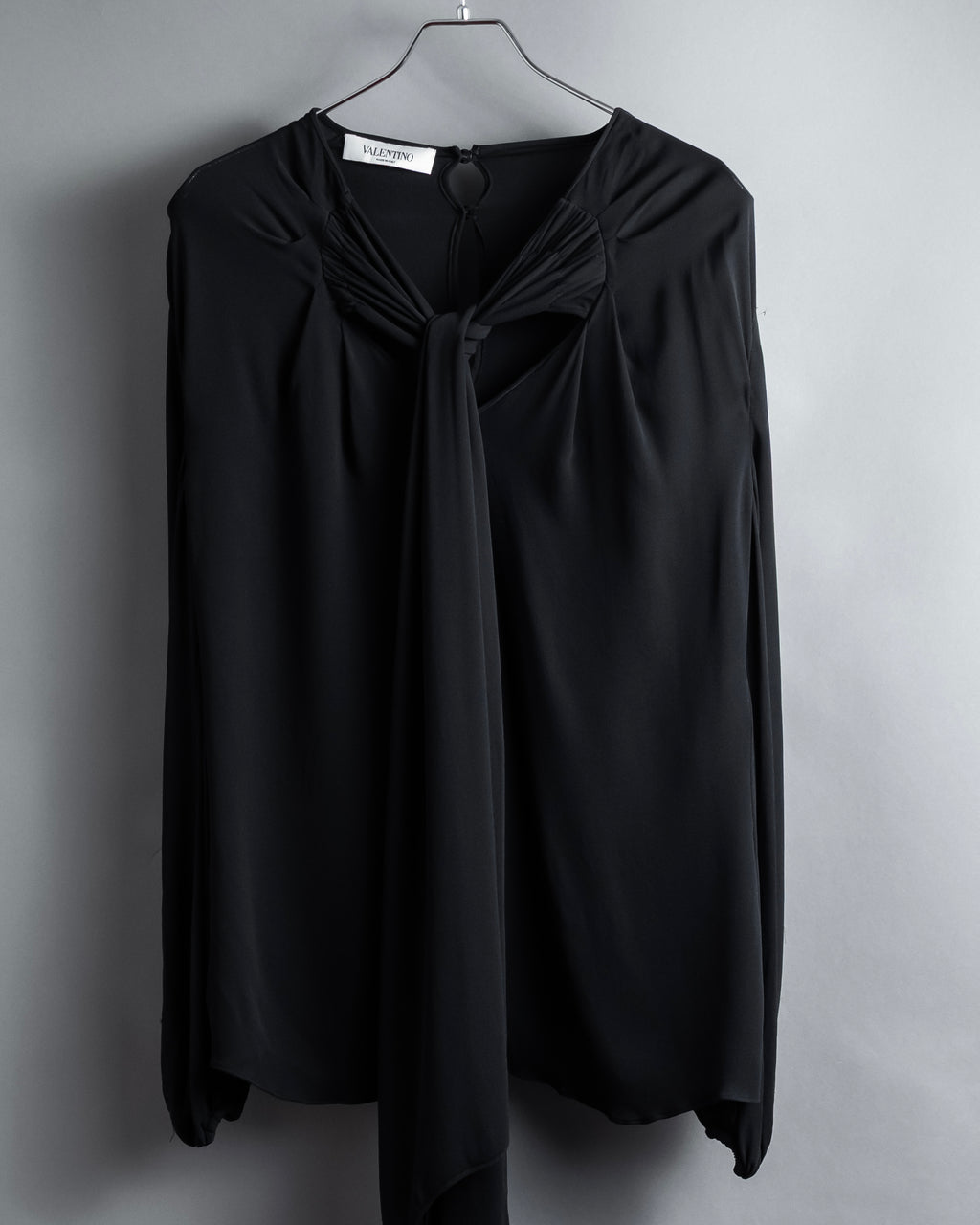 "VALENTINO" 2020-21 Gathered design bow tie skipper silk pullover