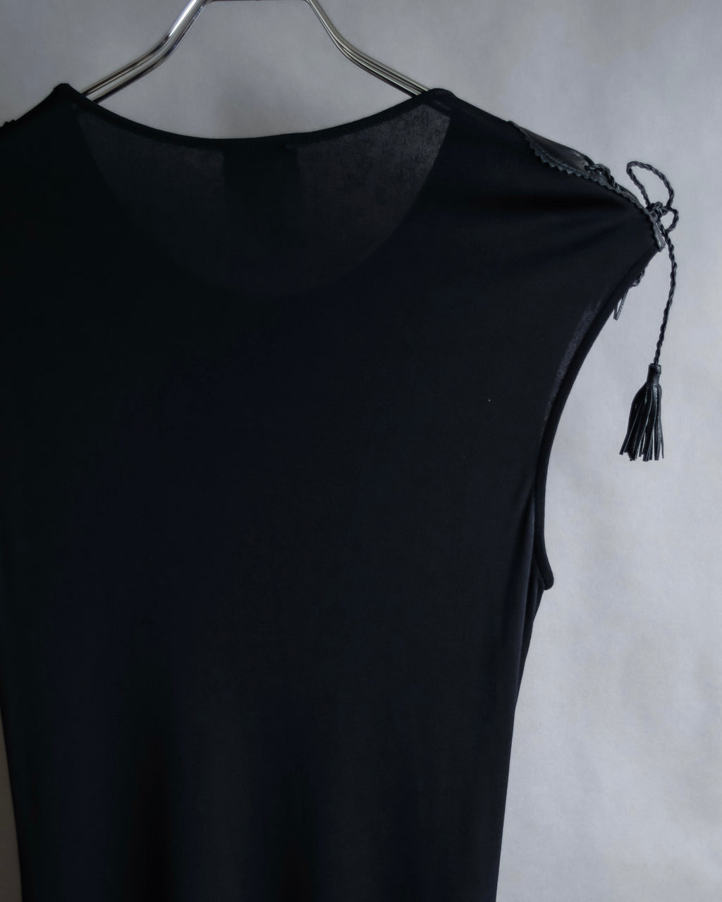 "GIANNI VERSACE" Tassel lace-up design A-line silhouette black dress