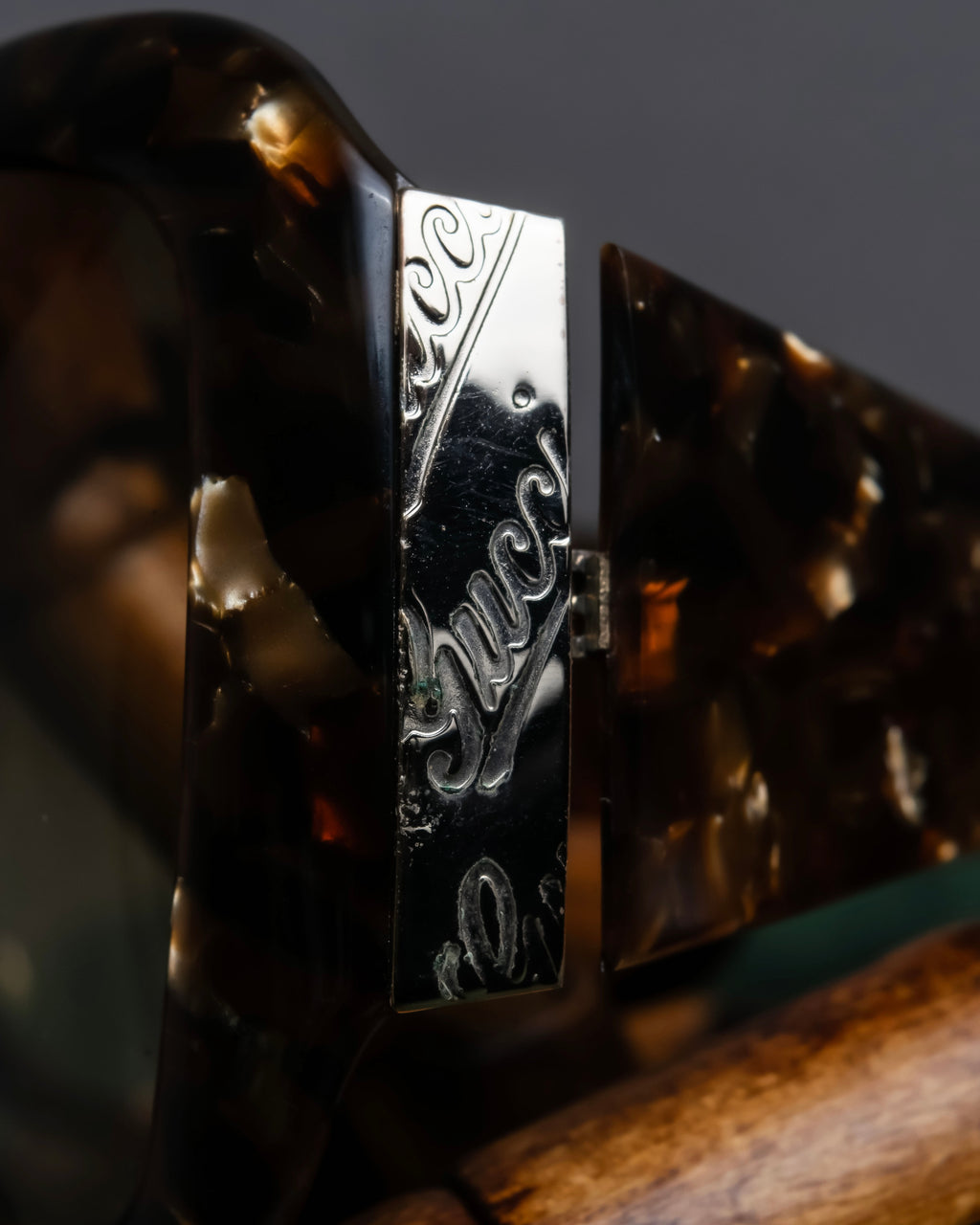 "GUCCI" Tortoiseshell butterfly frame sunglasses