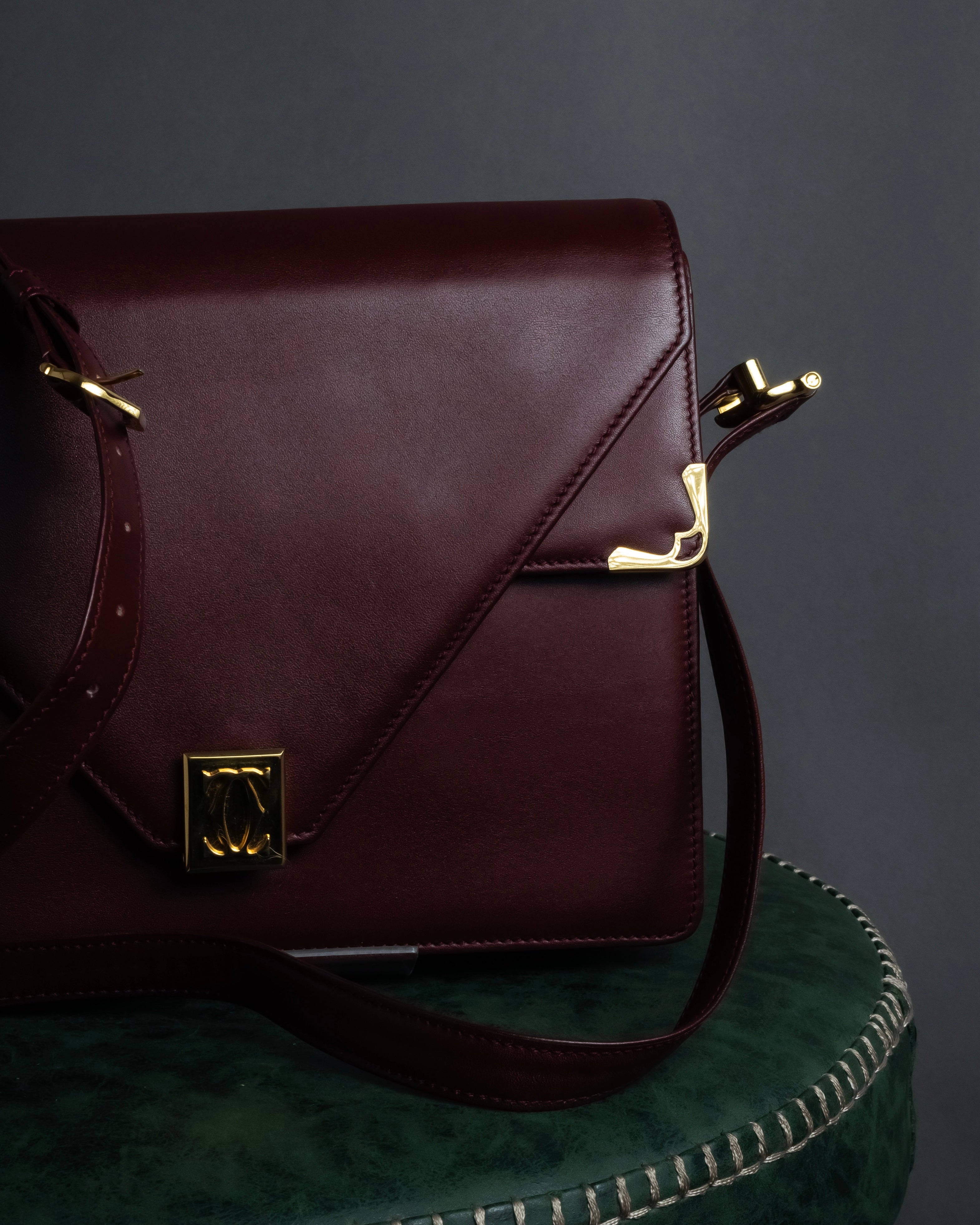 "Cartier" Les Must de Cartier geometric design shoulder bag