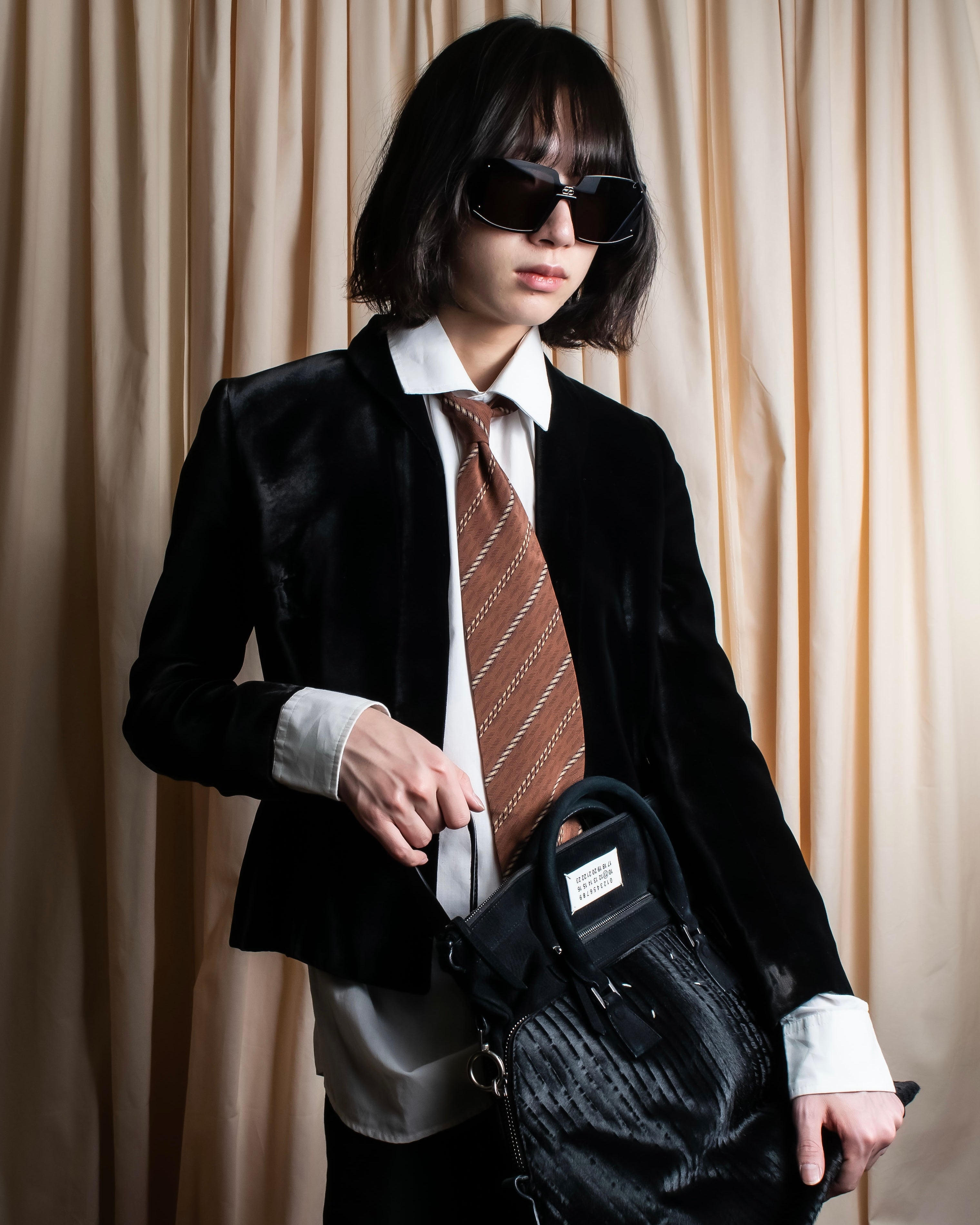 "GUCCI" Velvet shaped shawl collar tailored jacket