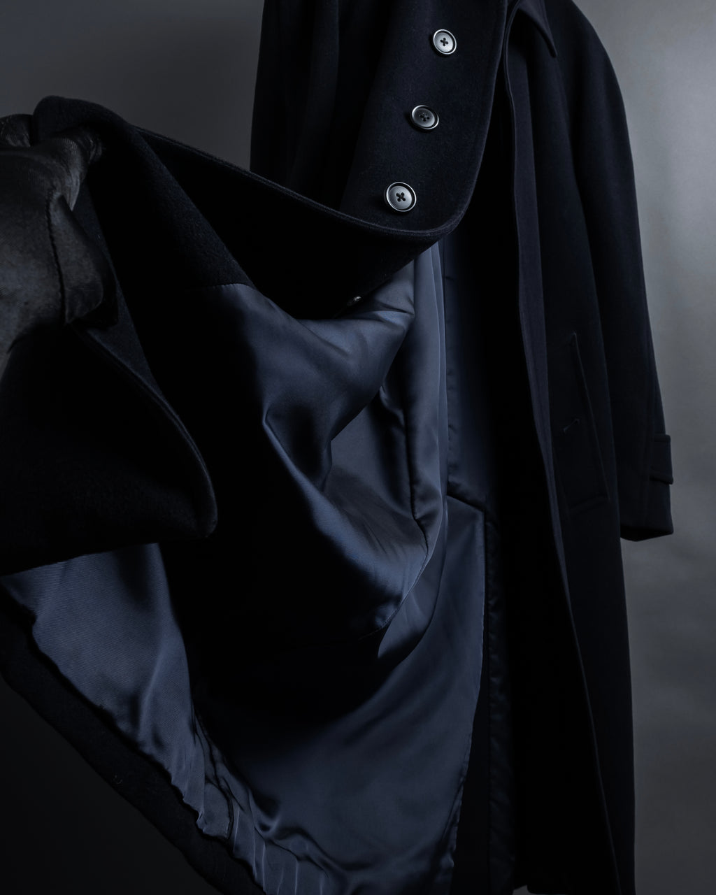 "BURBERRYS" High density wool stand collar coat