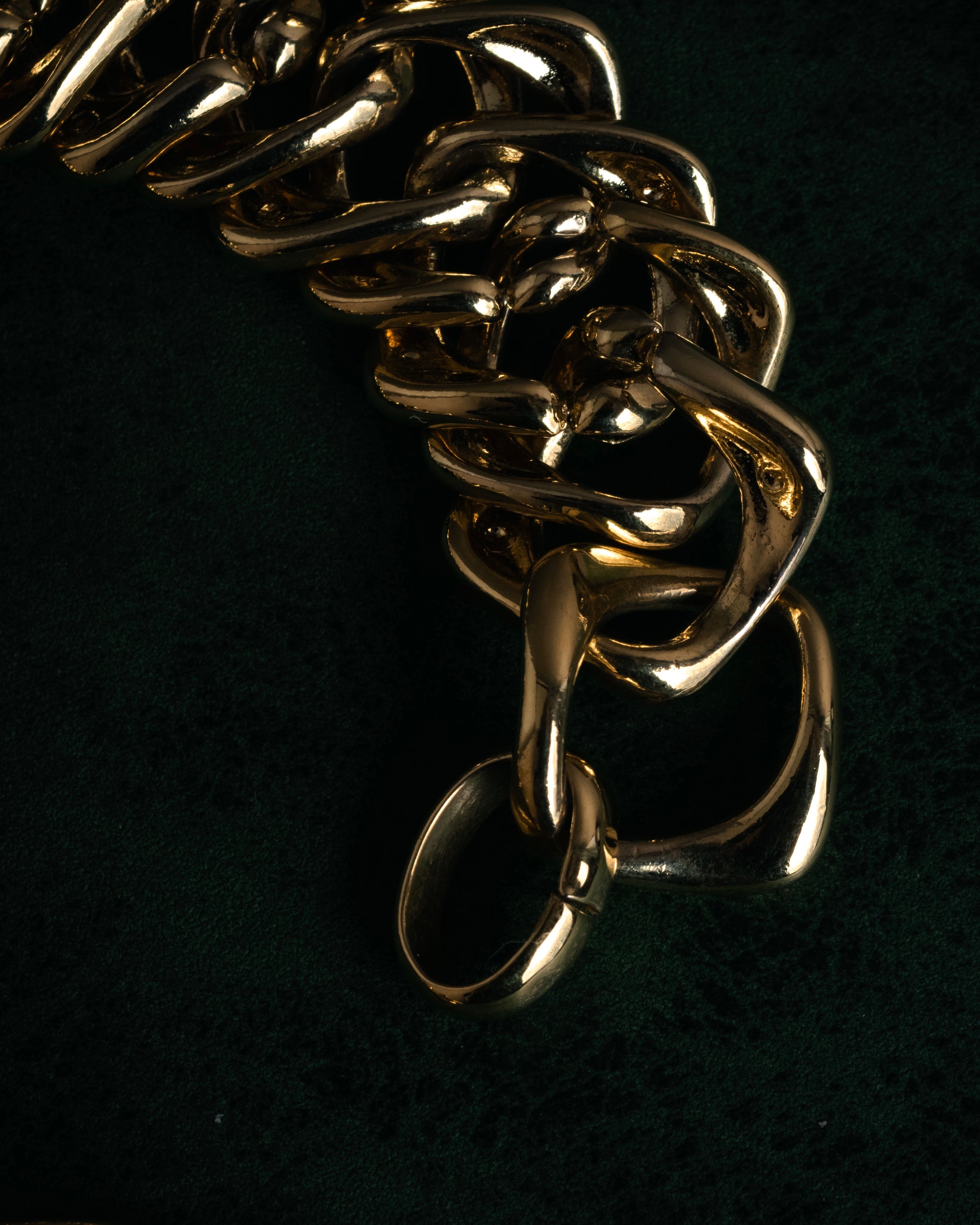 –SPECIAL– “Yves Saint Laurent” 90’s sculptural chain bracelet