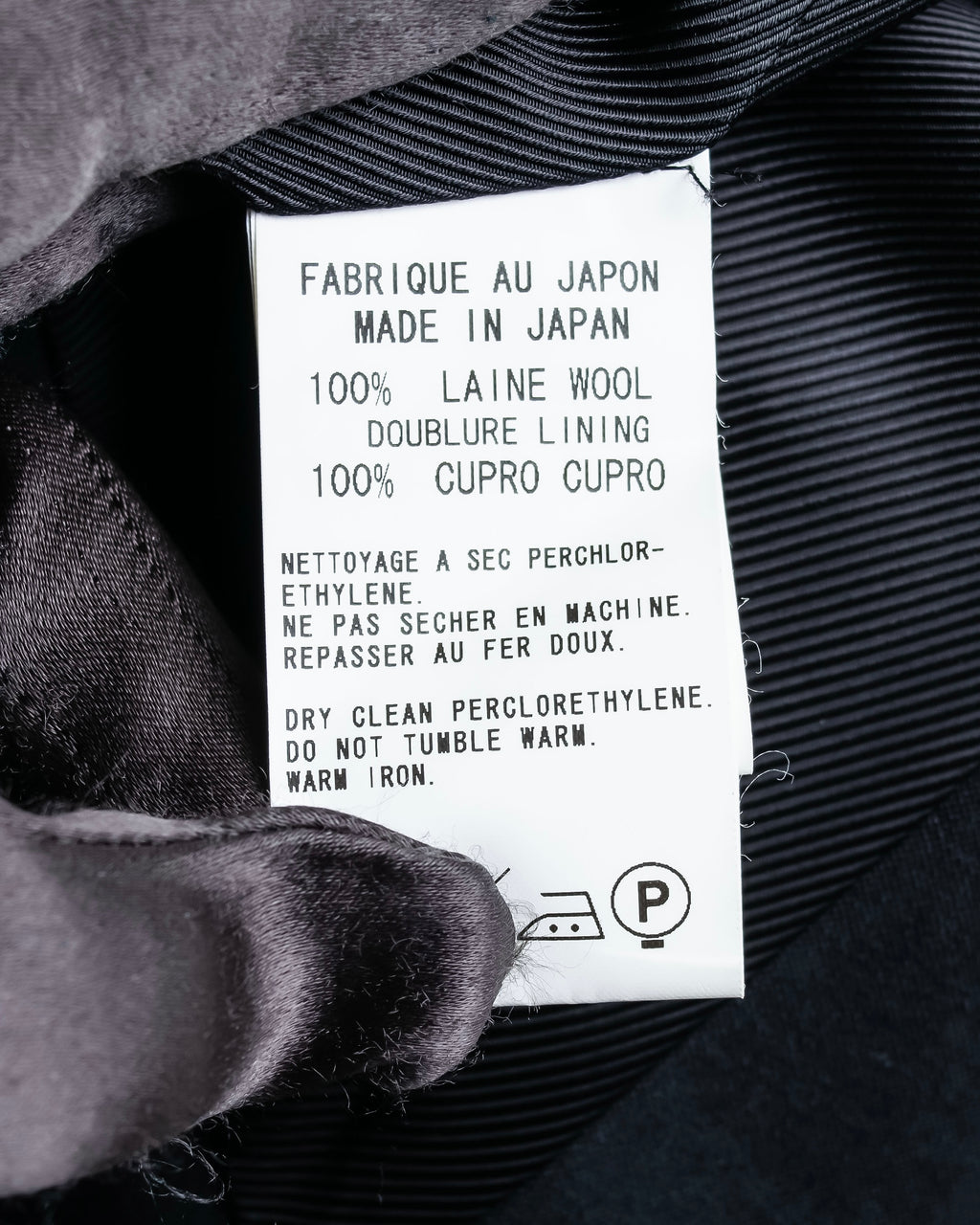 “Y‘s” Tail coat detailed vest