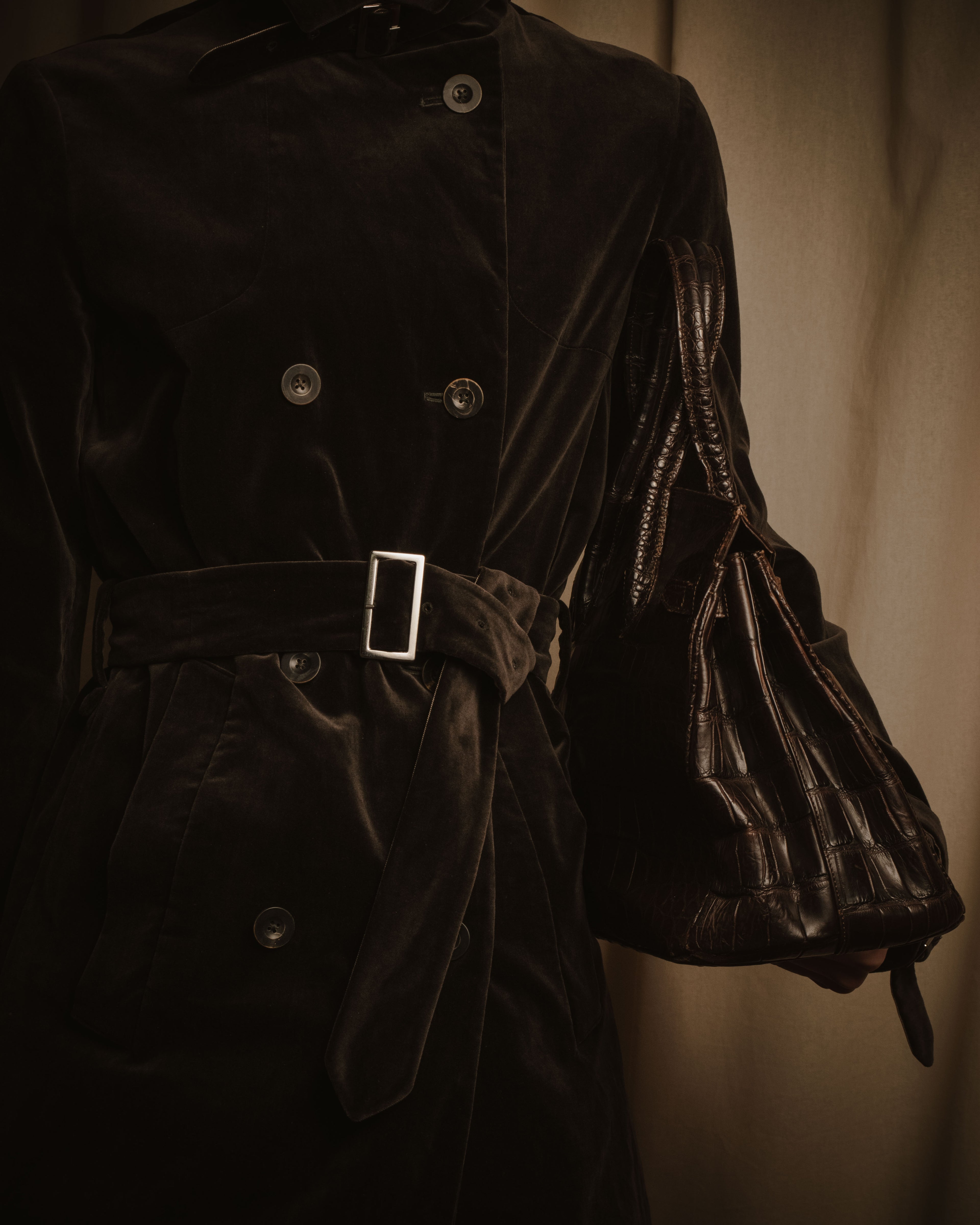 -SPECIAL- "Pierre Cardin"
90’s real crocodile leather top handle bag