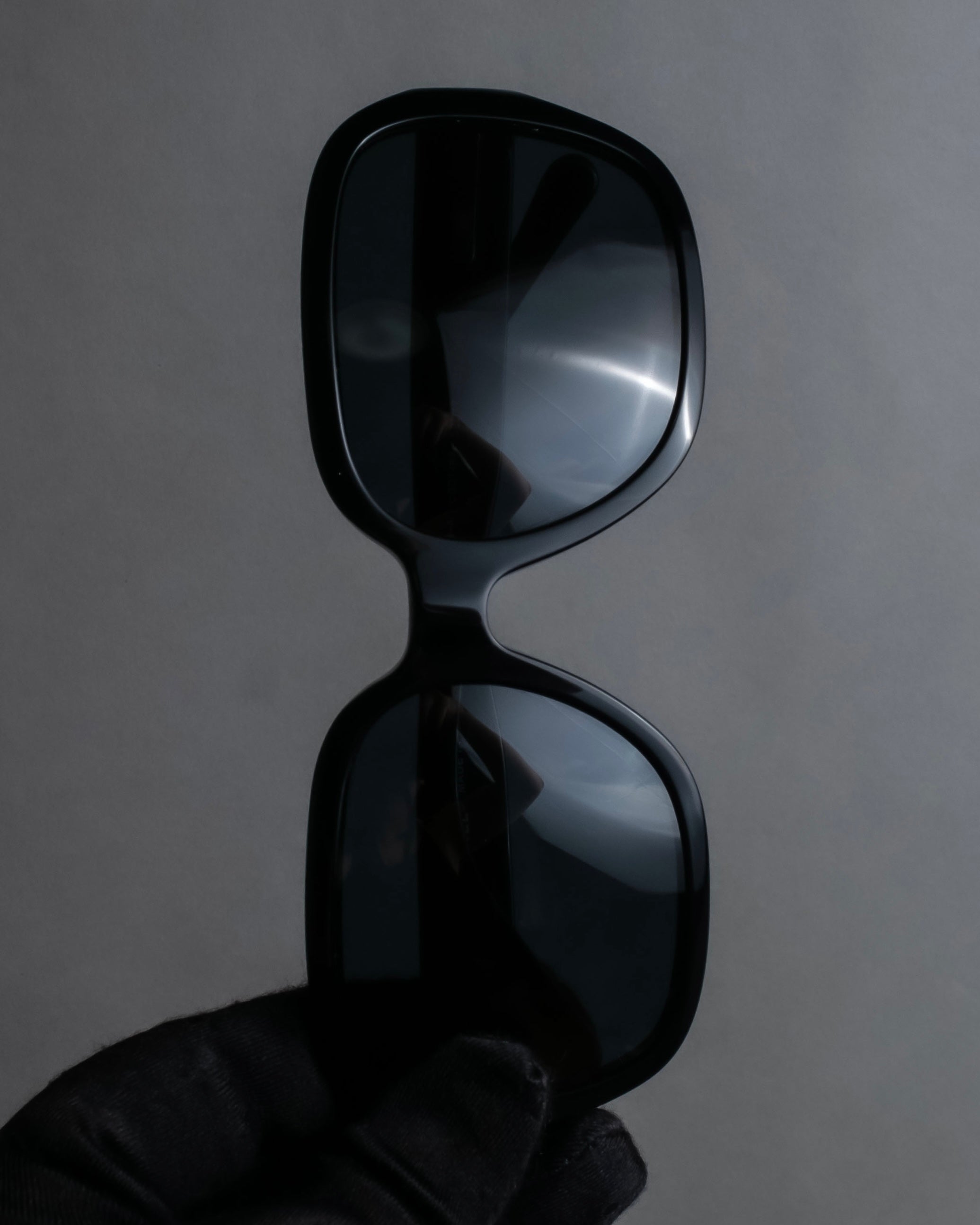 "CHANEL" Matelasse quilted design sunglasses