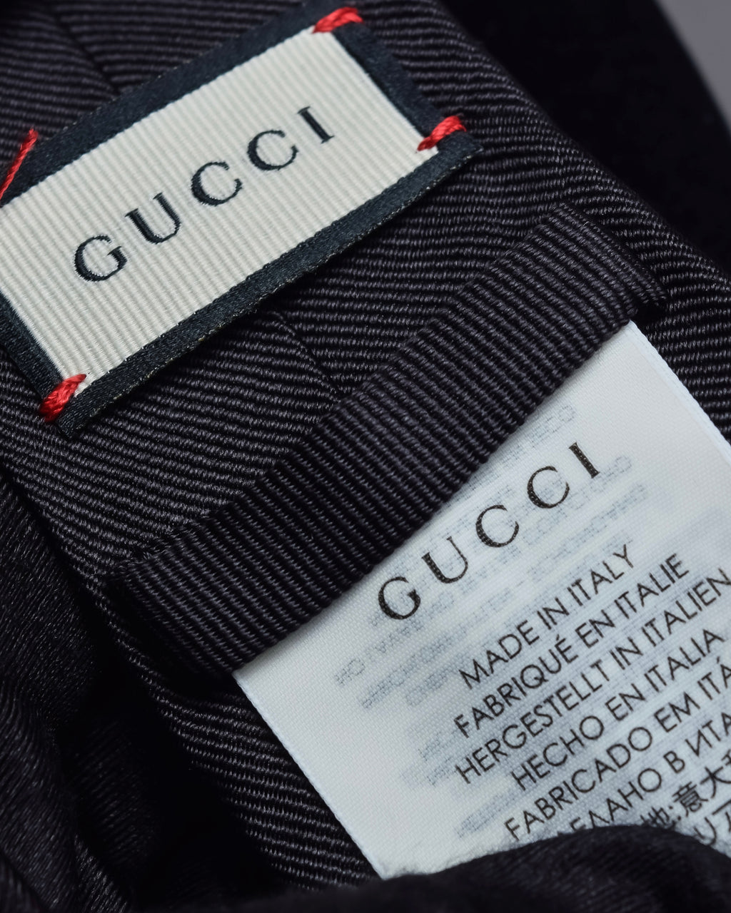 "GUCCI" Michele period tiger embroidery silk necktie