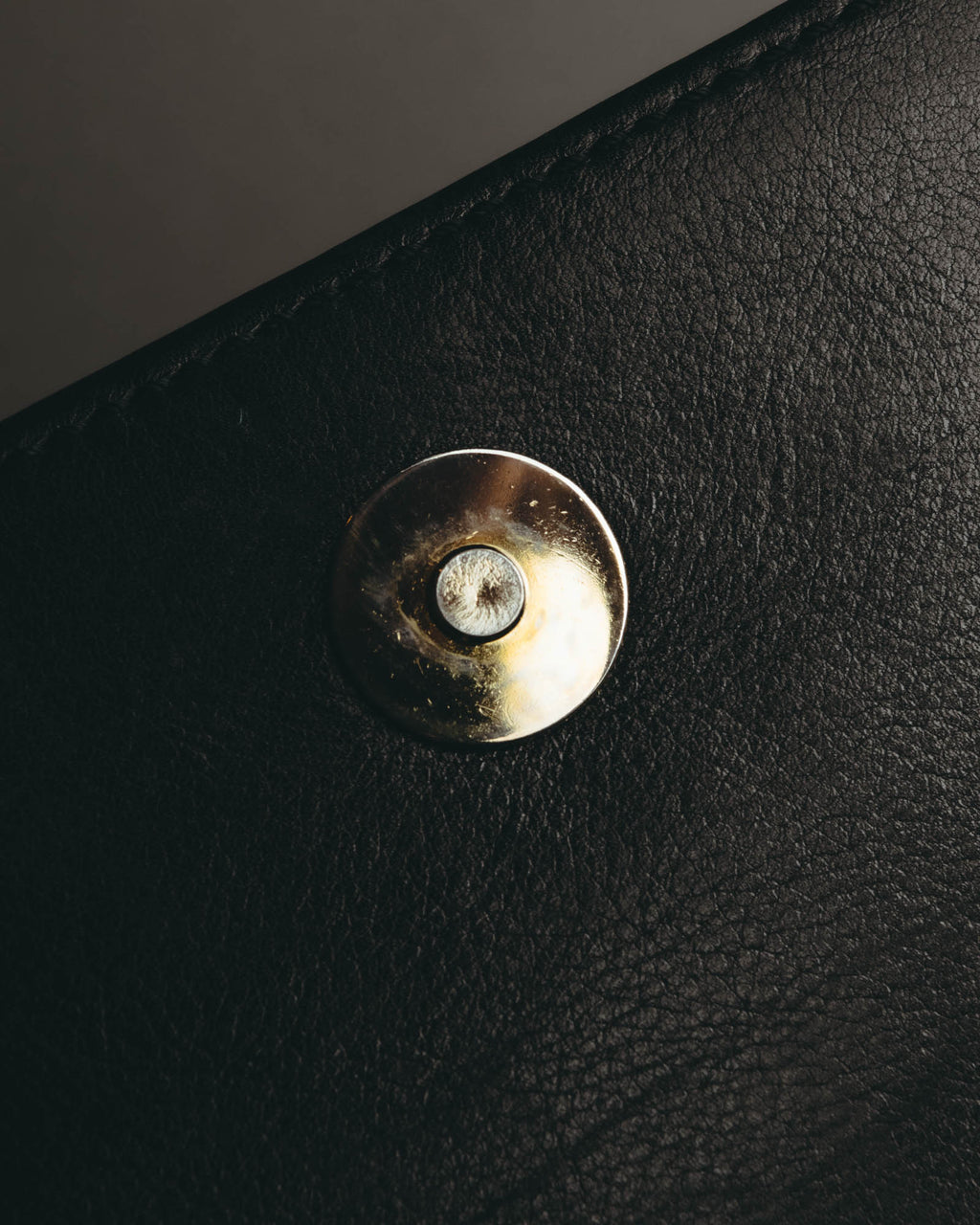 "CELINE" 70's-80's Classic horsebit leather shoulder handbag