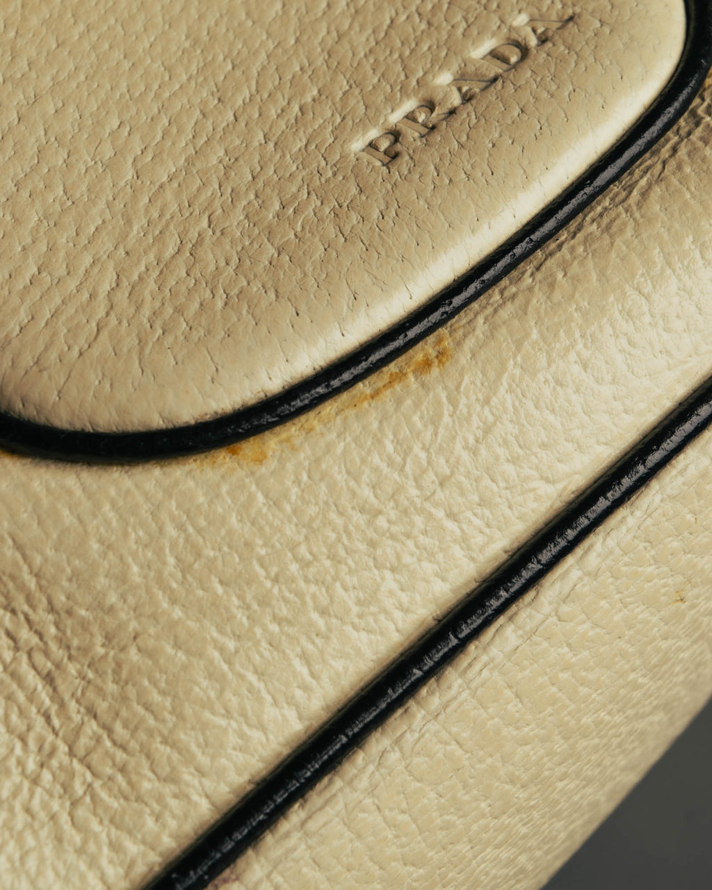 "PRADA" 90's-00's Cream pebbled leather shoulder bag
