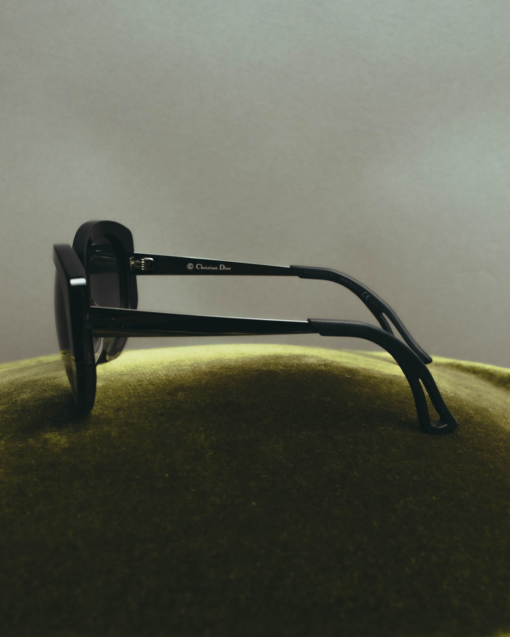 "Christian Dior" 00's-10's Oversized butterfly sunglasses