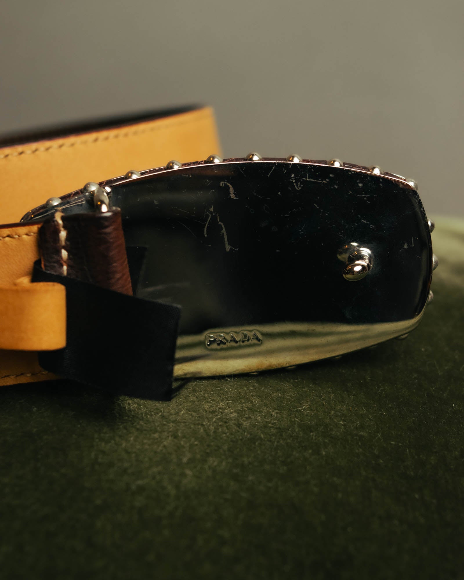PRADA” 90's-00's Studded logo leather belt – MOOD