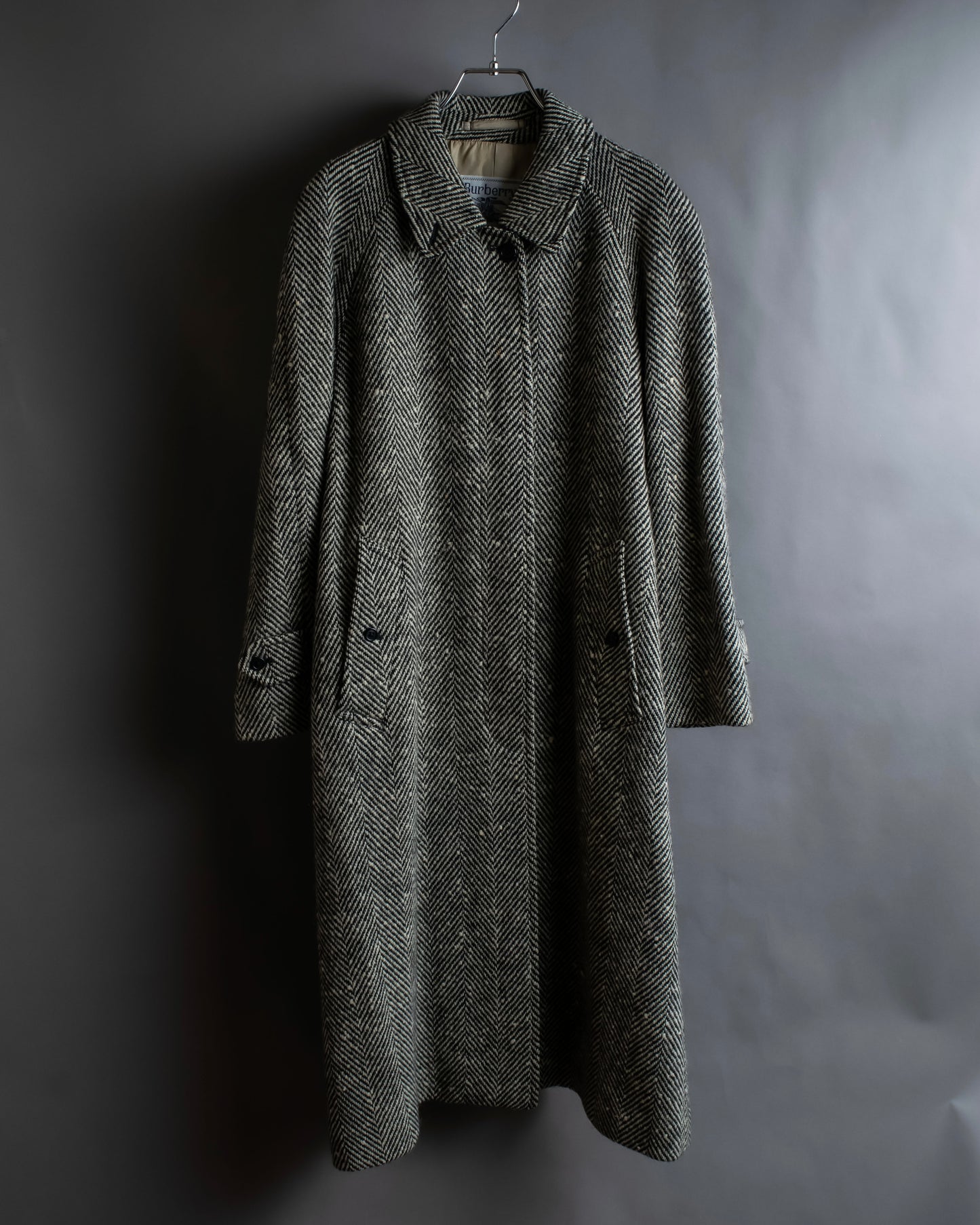 "BURBERRYS" Herringbone belted design soutien collar coat