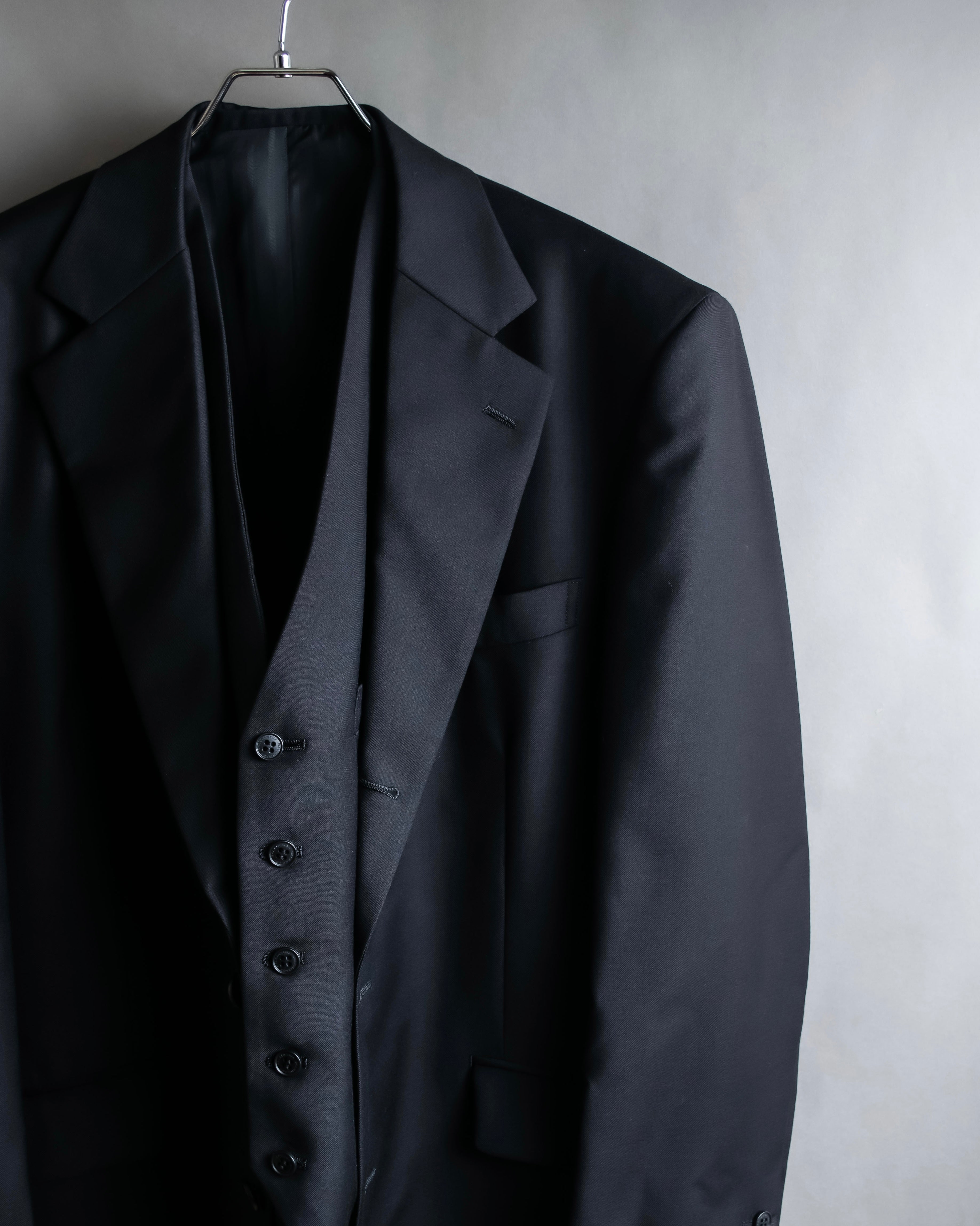 "BALENCIAGA" Taylor & Lodge tailoring wool three-piece set