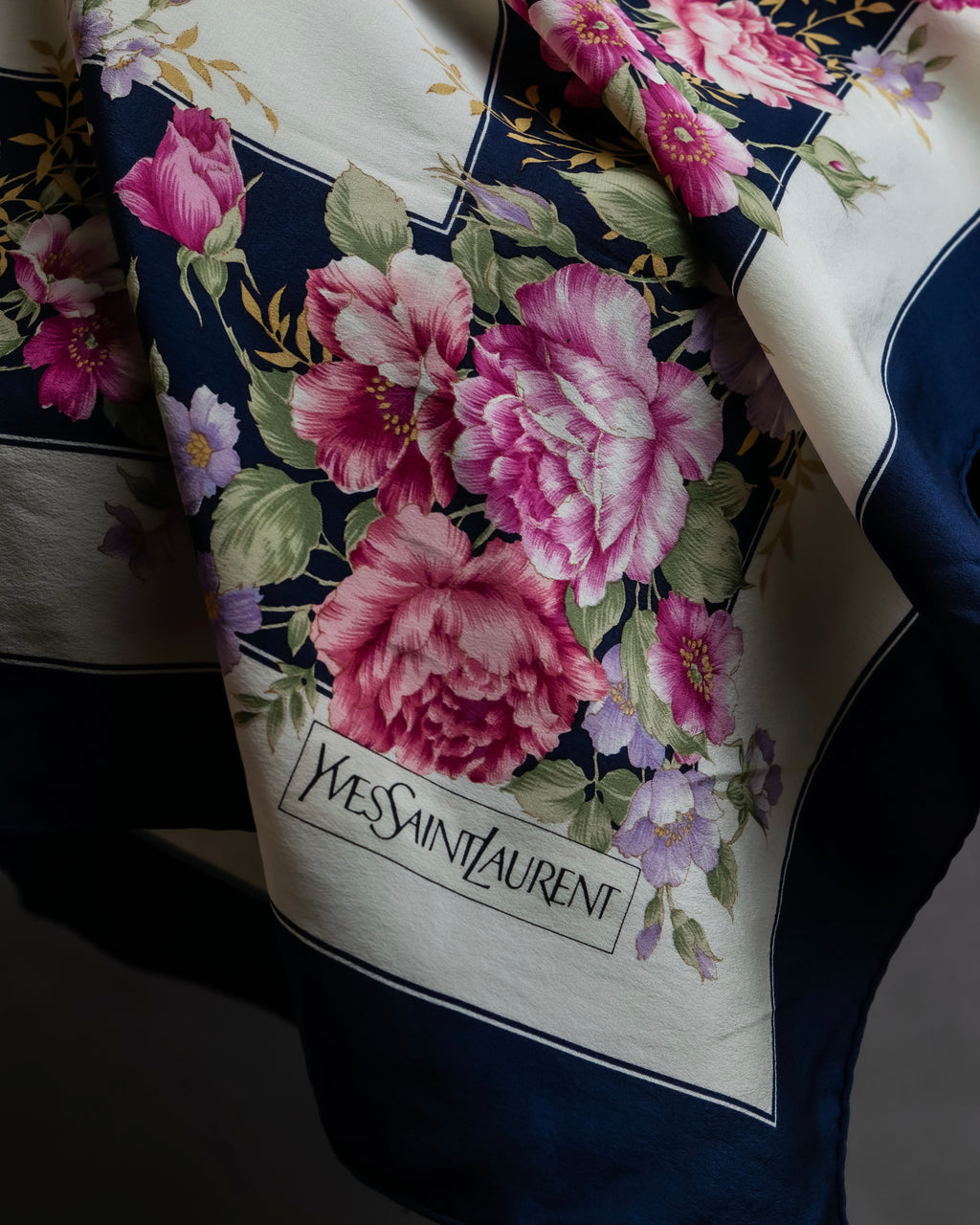 "YVES SAINT LAURENT" Peony small flower bouquet pattern silk scarf