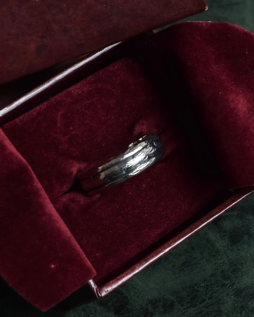 "GEORG JENSEN" Hammered silver signature ring