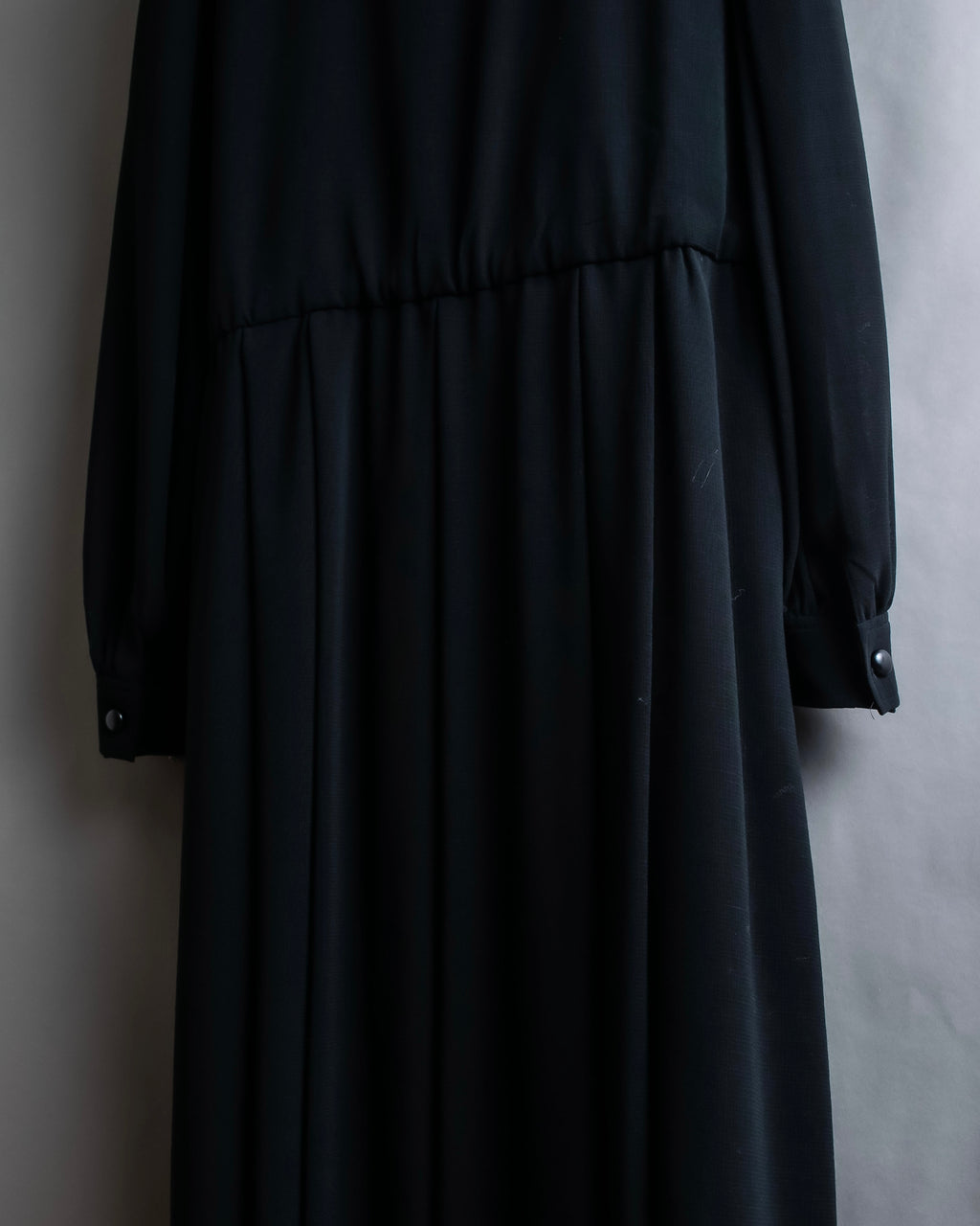 "GIVENCHY" Bowtie design pleated dress