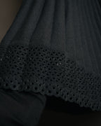 “ISSEY MIYAKE” 00’s wool blend pleated cutwork skirt