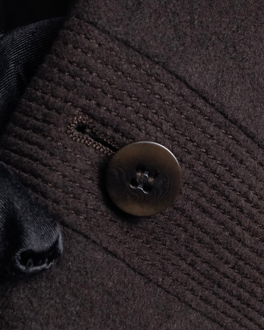 "VALENTINO" Shaped silhouette mocha brown chester coat