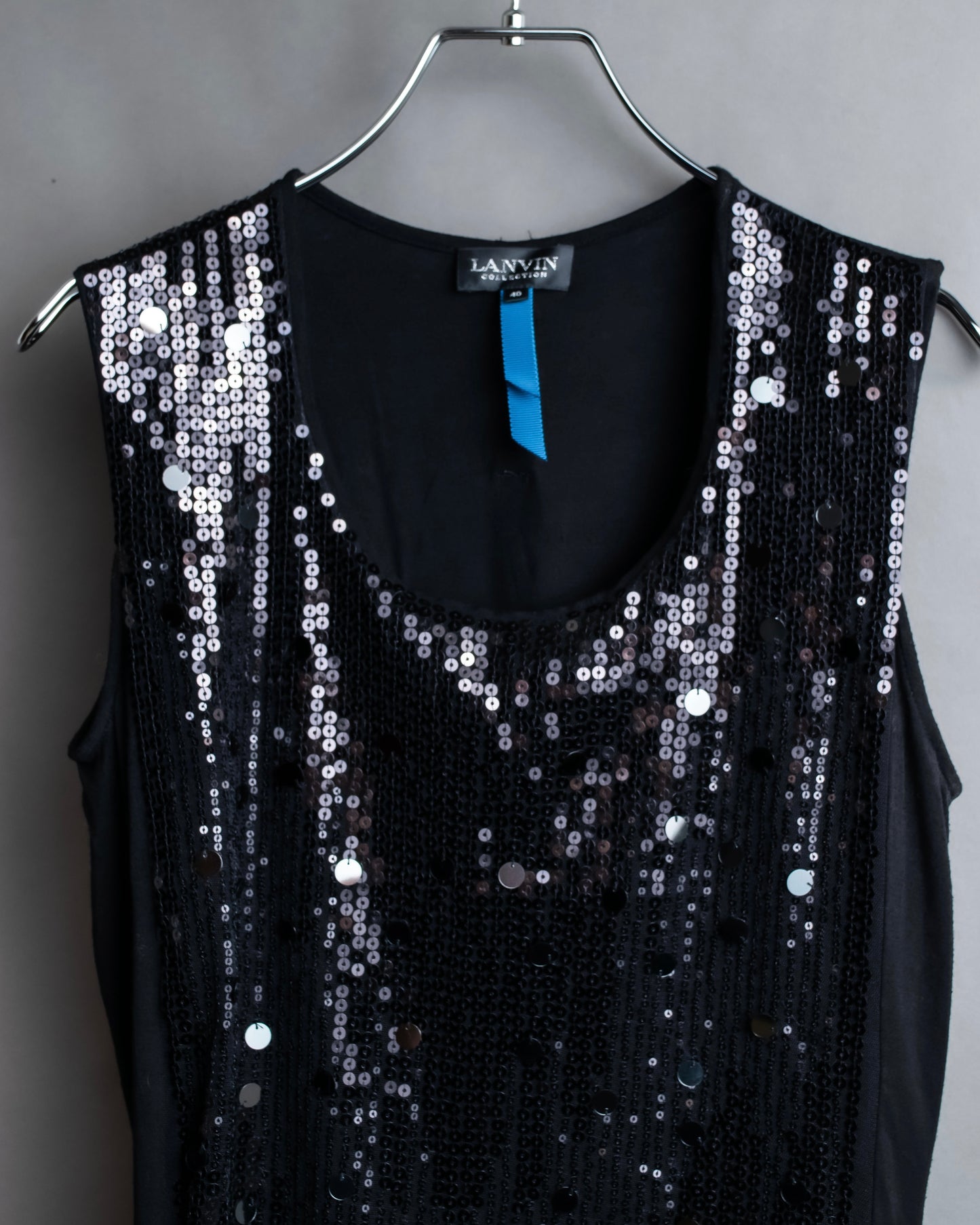 "LANVIN" Different sequin designs sleeveless pullover