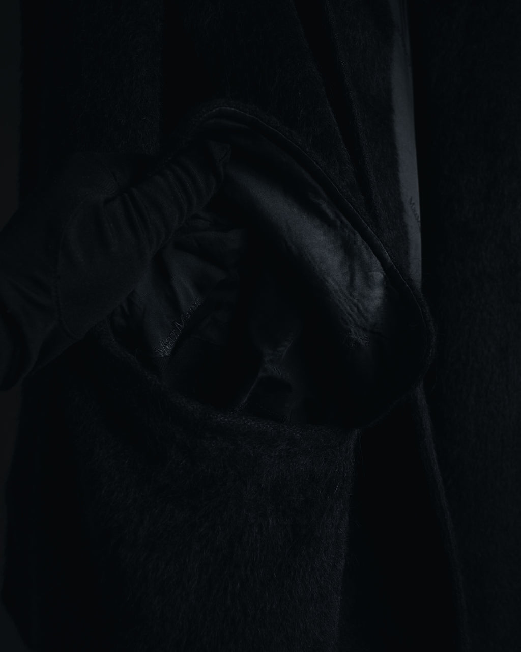 Max Mara 00年代-10年代系带羊驼毛绒毛连帽大衣