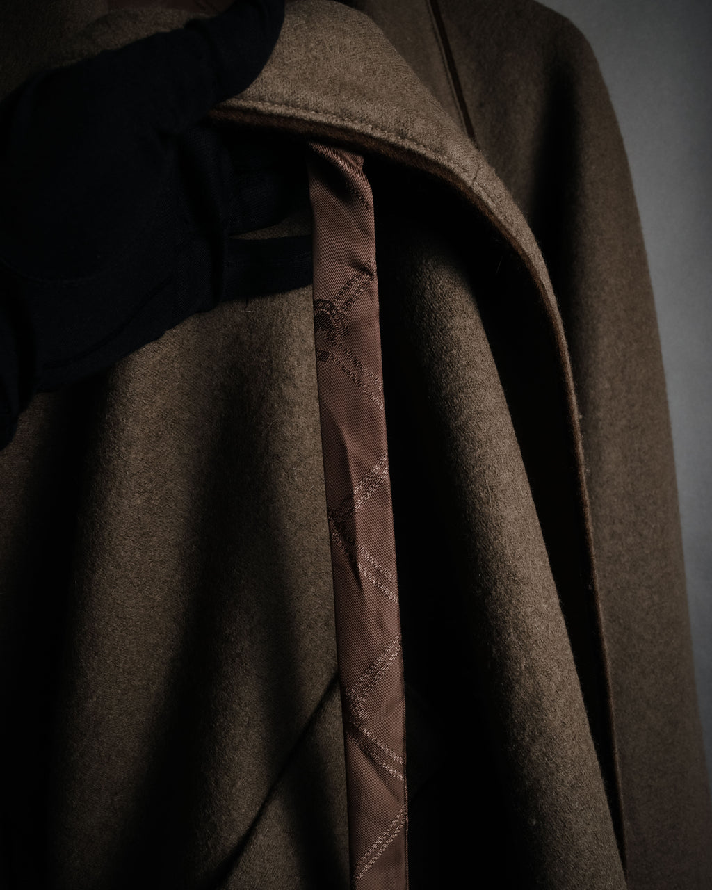 "CELINE" 70’s-80’s Archive sulky embroidered gown coat