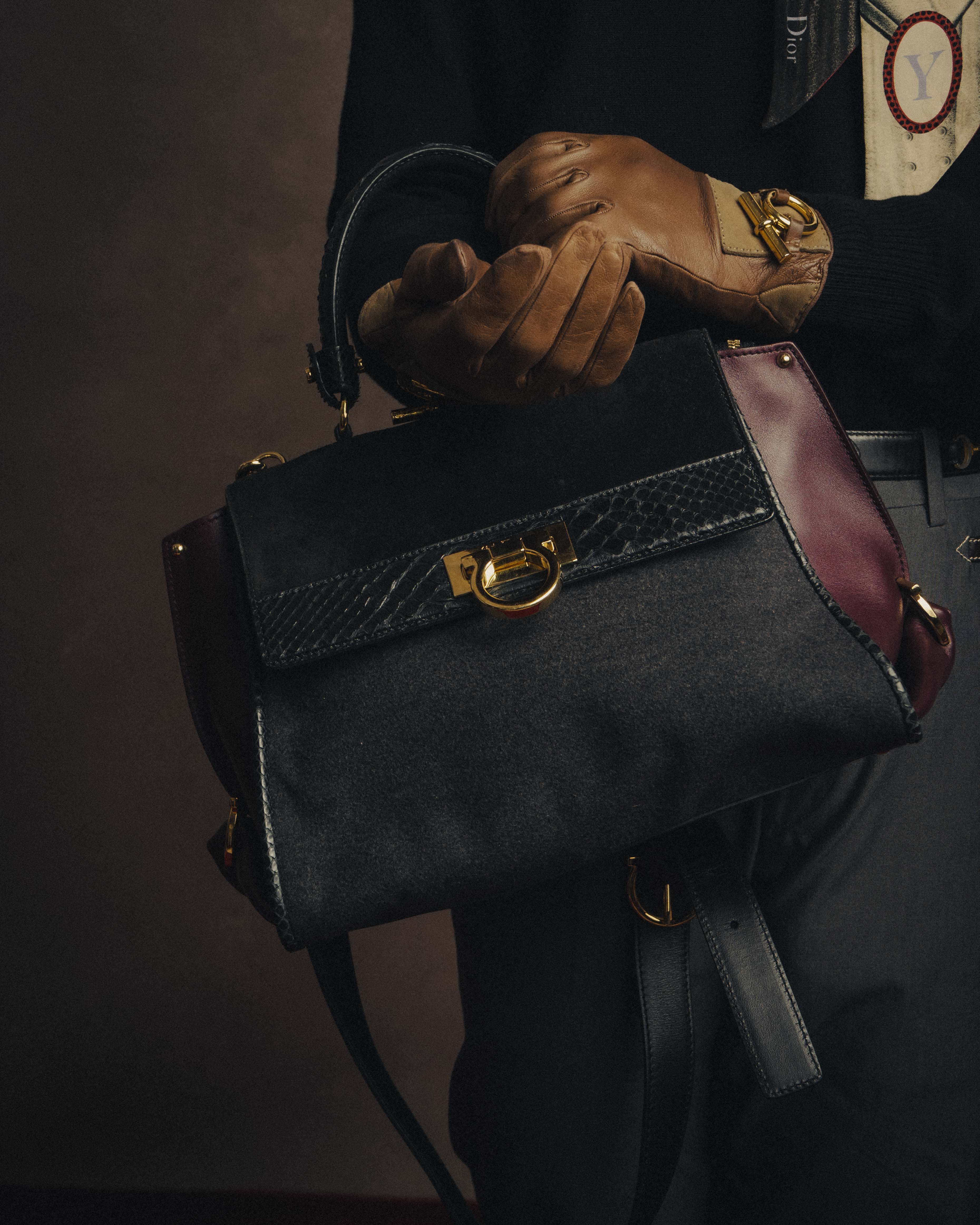 -SPECIAL- “Salvatore Ferragamo” 2019-21 Mixed material Sofia top handle bag