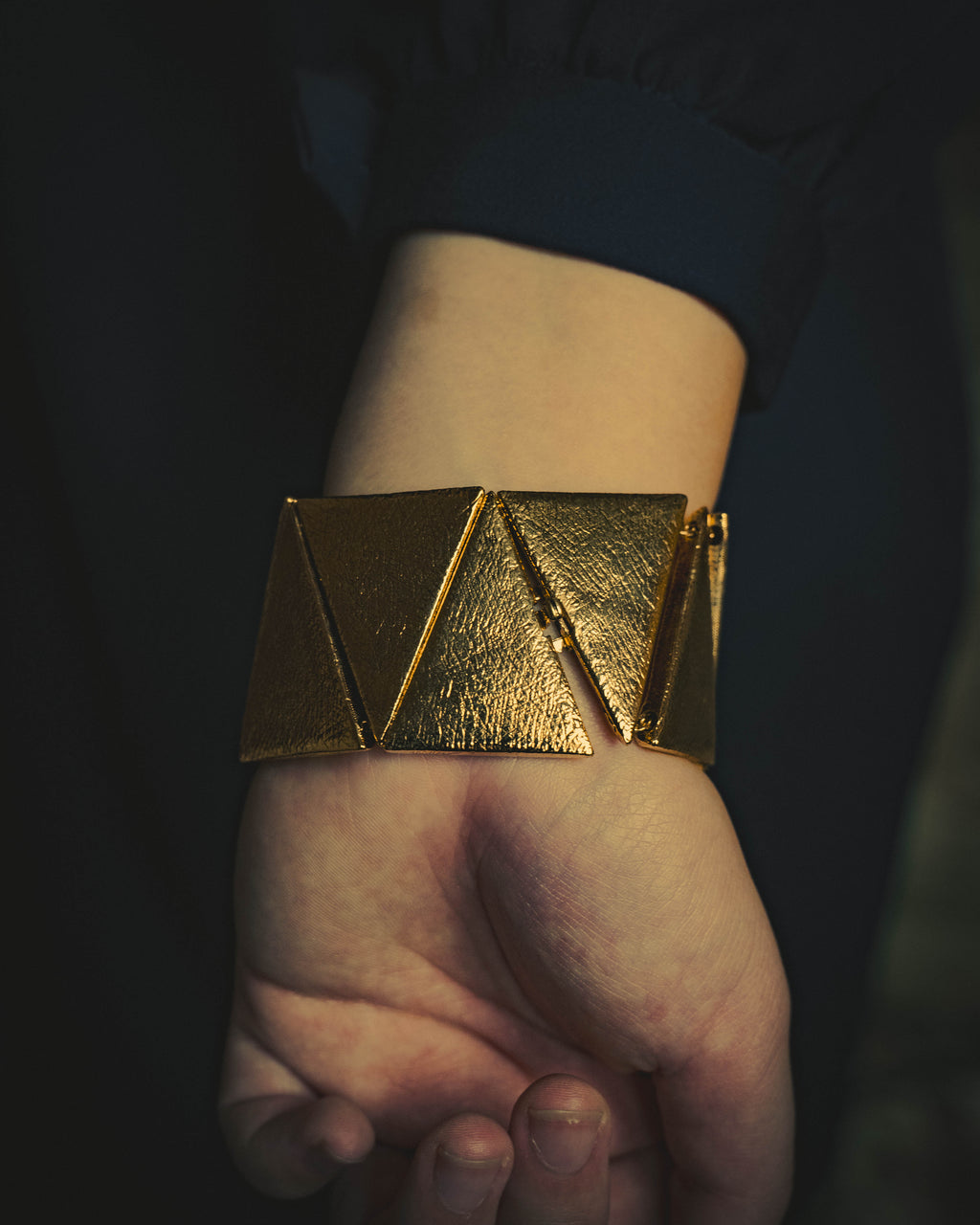 –SPECIAL– "Yves Saint Laurent" 80's-90's Sculptural geometric bracelet