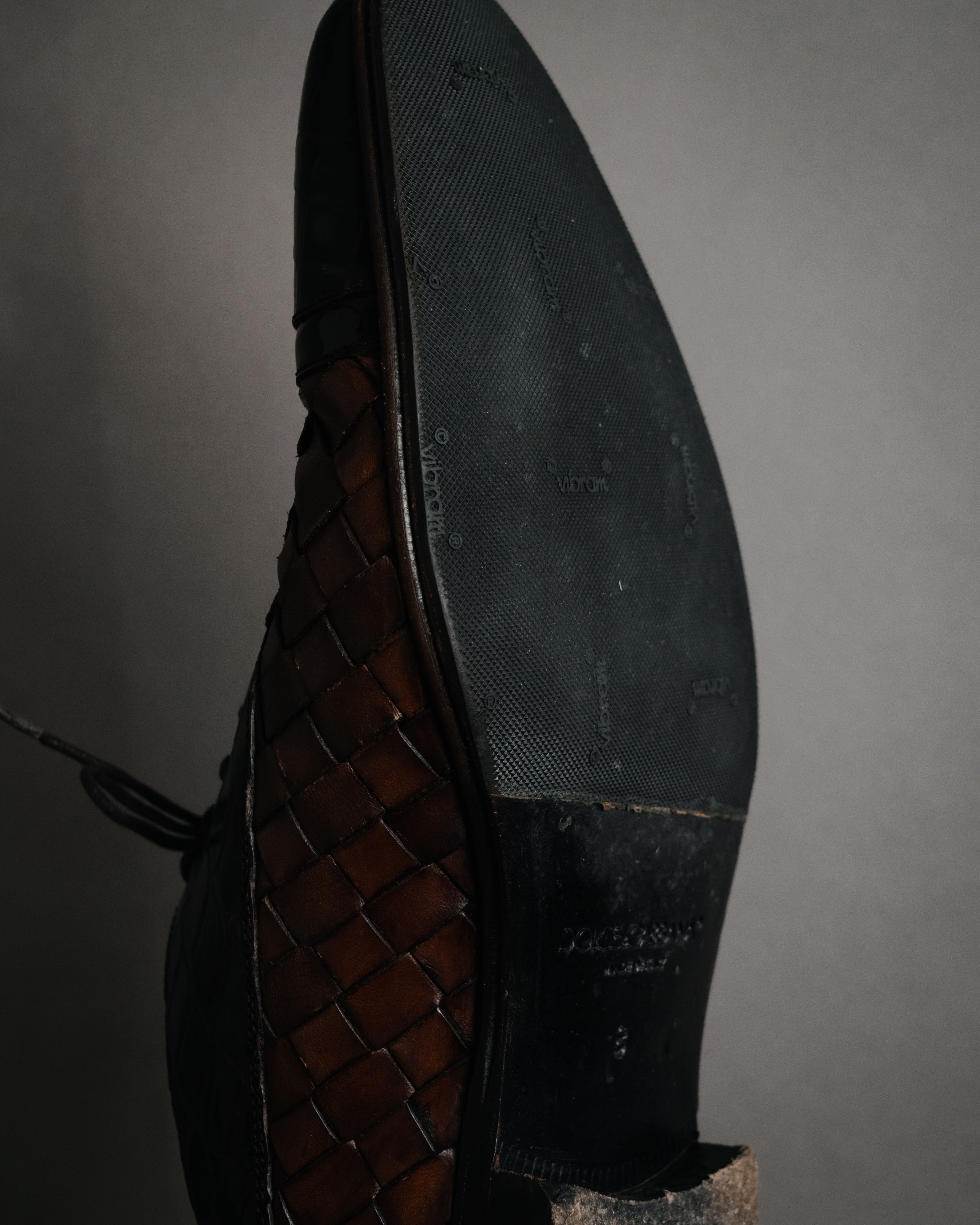 “DOLCE&GABBANA” 2008–2014 Exotic leather and intrecciato oxford shoes