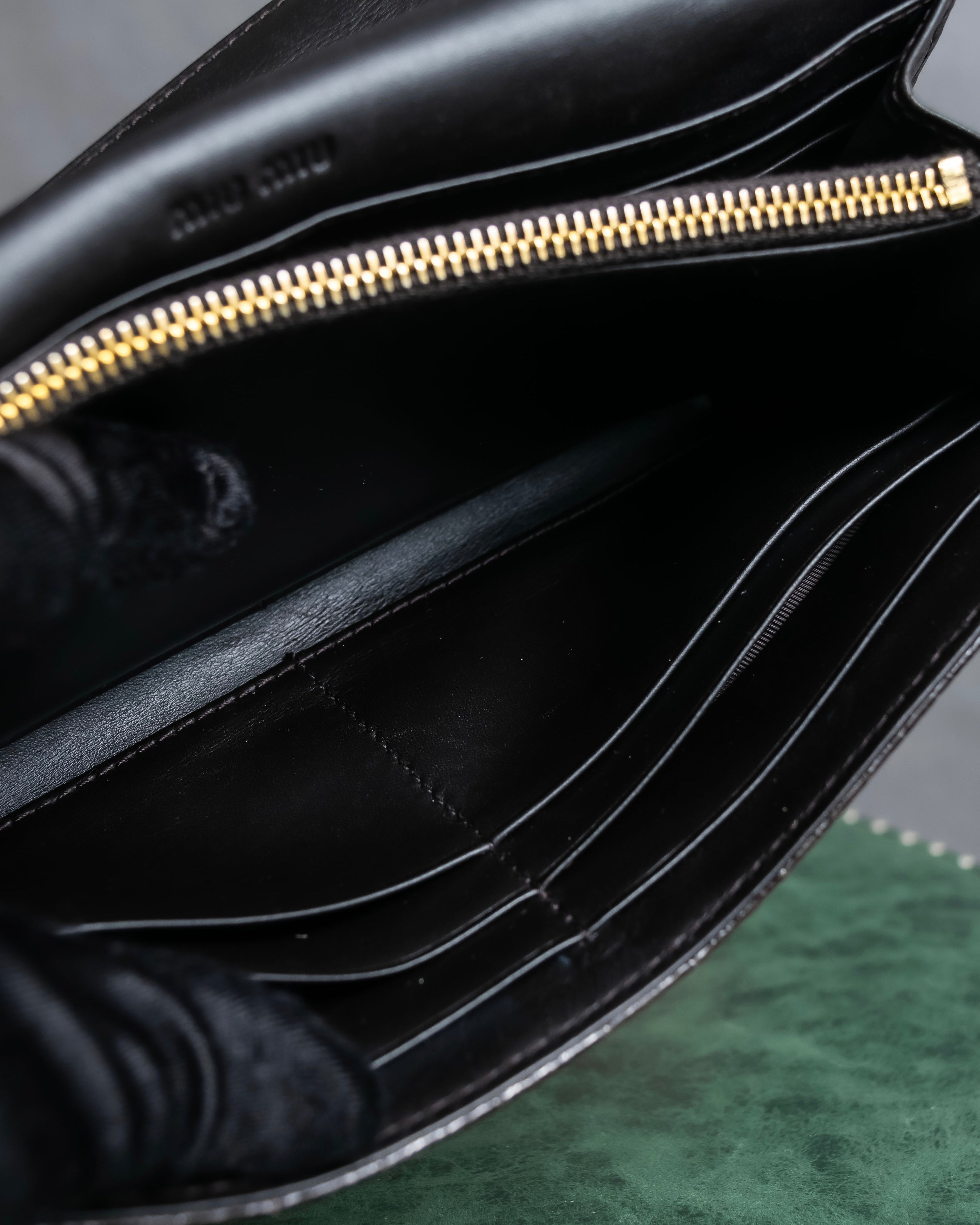 "MIU MIU" Crocodile embossed leather long wallet