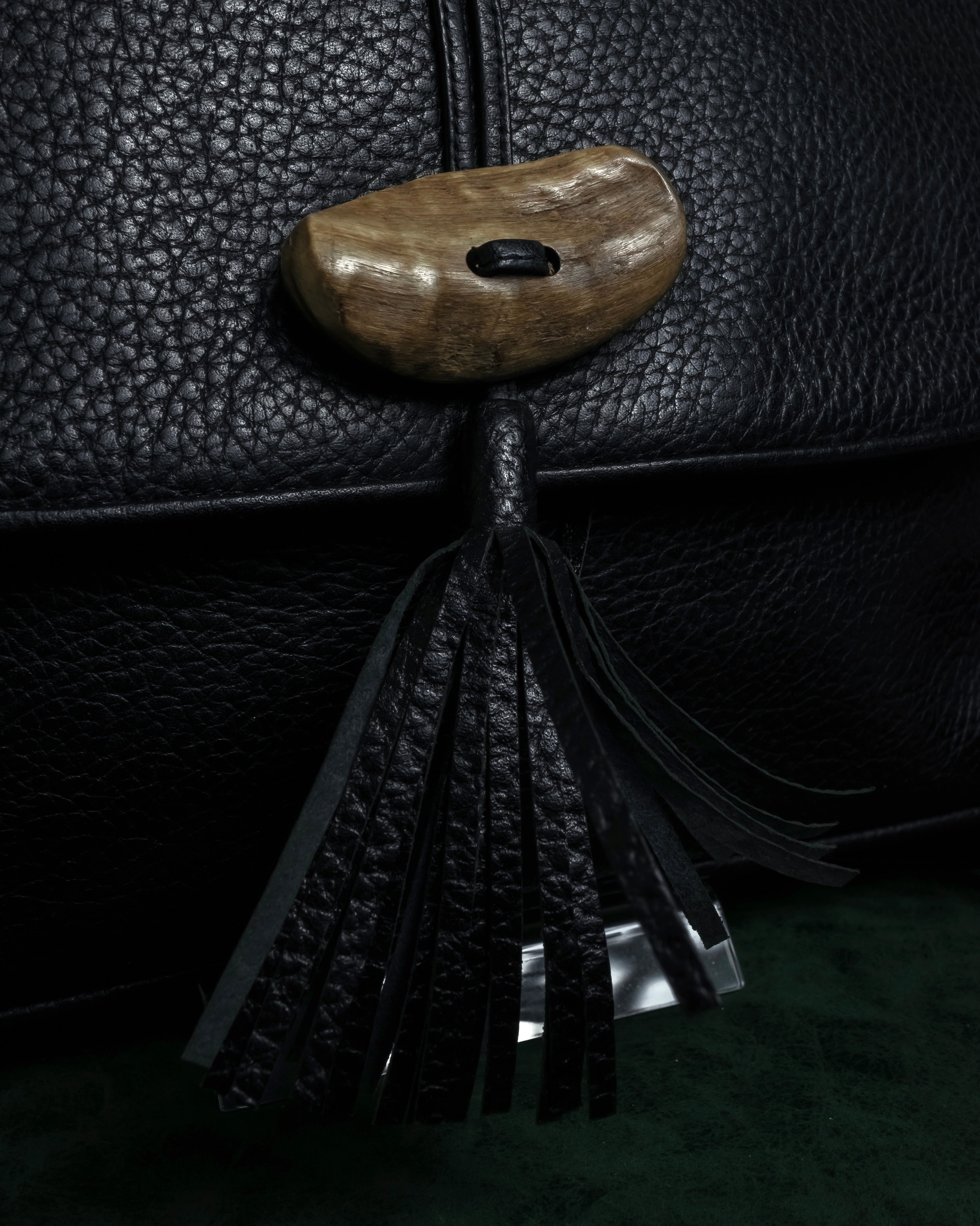 "YVES SAINT LAURENT" 80's-90's Wood toggle design pebbled leather bag