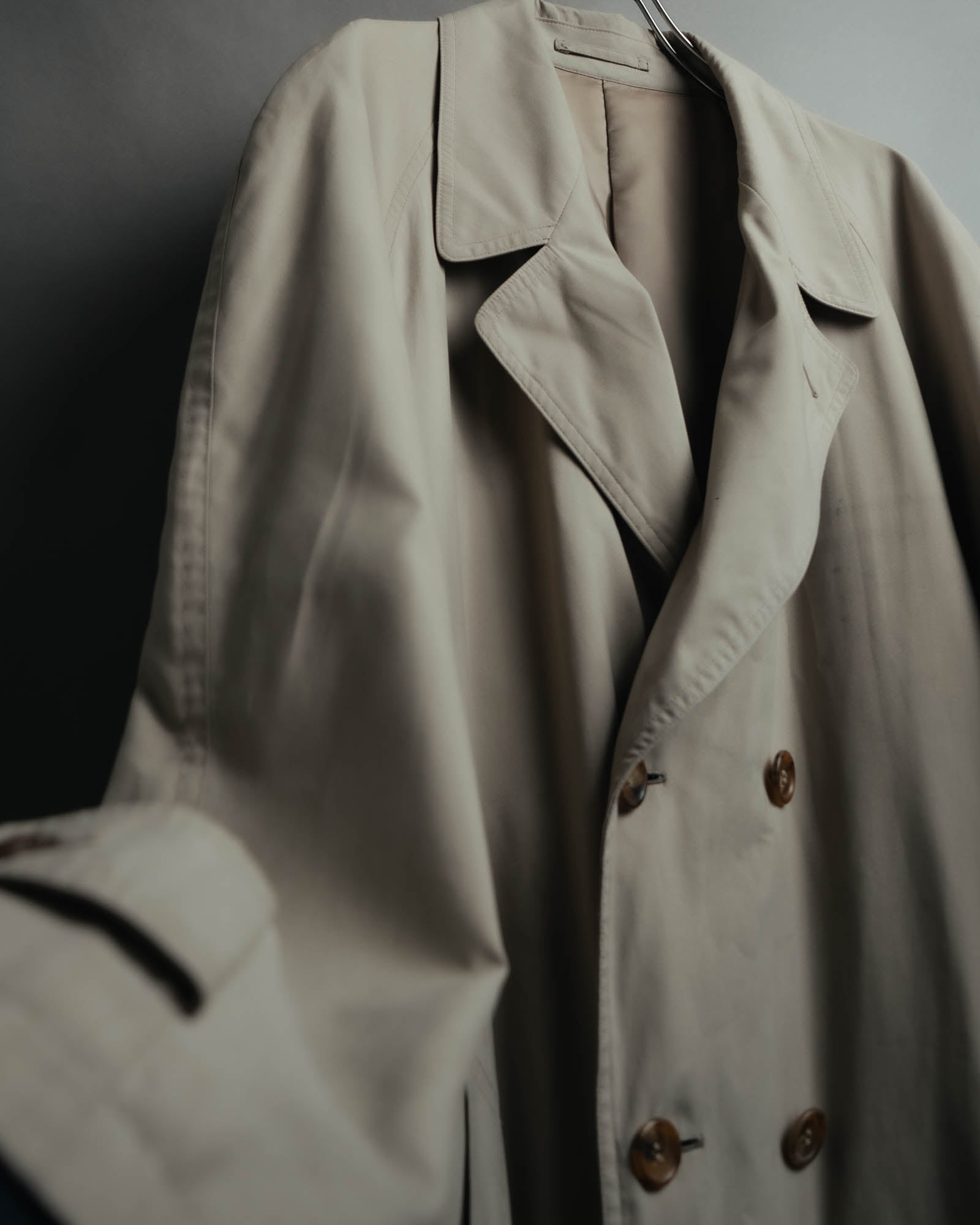 -MOOD MILLÉSIMES- 90’s oversized belted double long coat