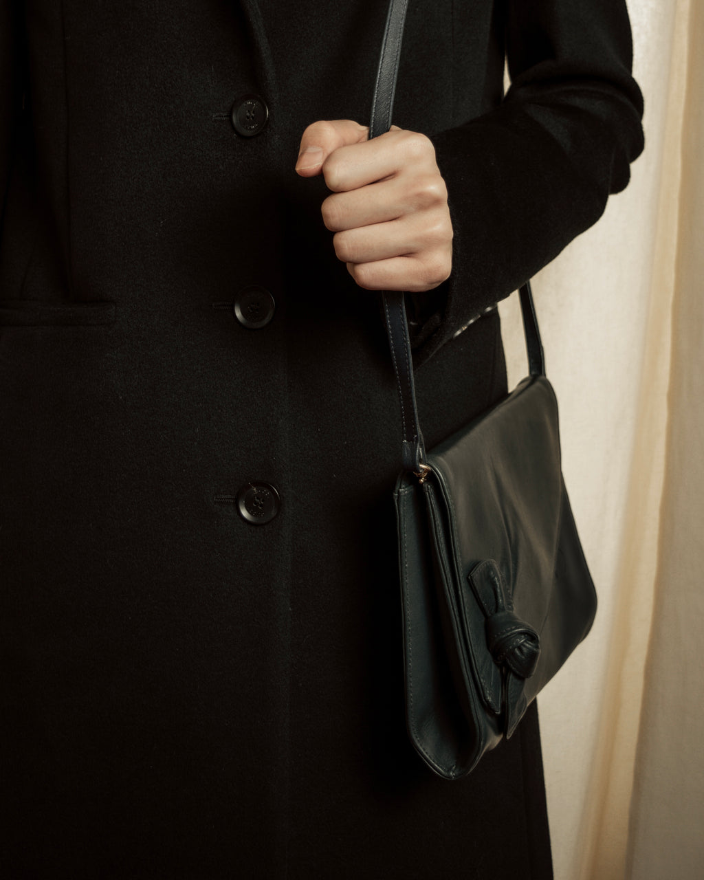 "Valentino Garavani" 80's Knot detail logo engraved dark green leather bag