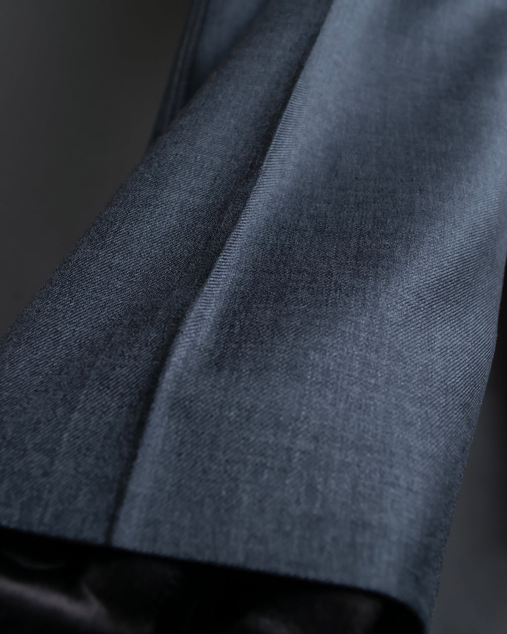 "CHANEL" 100% wool wide tapered slacks