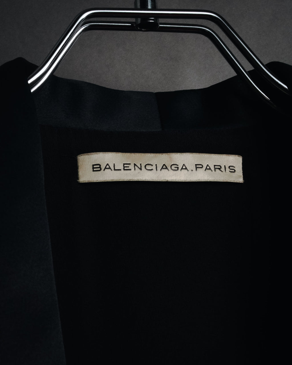 "BALENCIAGA.PARIS" 2008-2009 Sculptural satin shawl collar tuxedo jacket