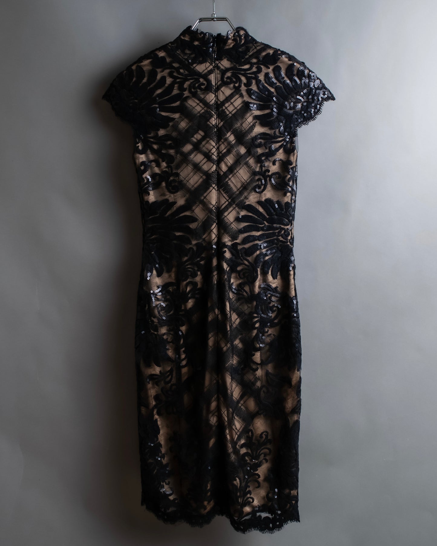 "TADASHI SHOJI" Lace docking sequin design sleeveless long dress