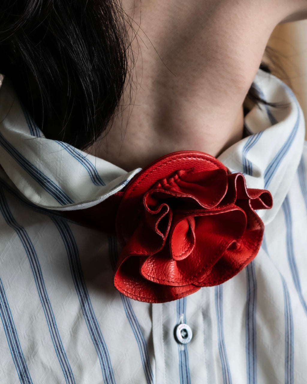 "YVES SAINT LAURENT" Rose motif leather choker＆ribbon accessories
