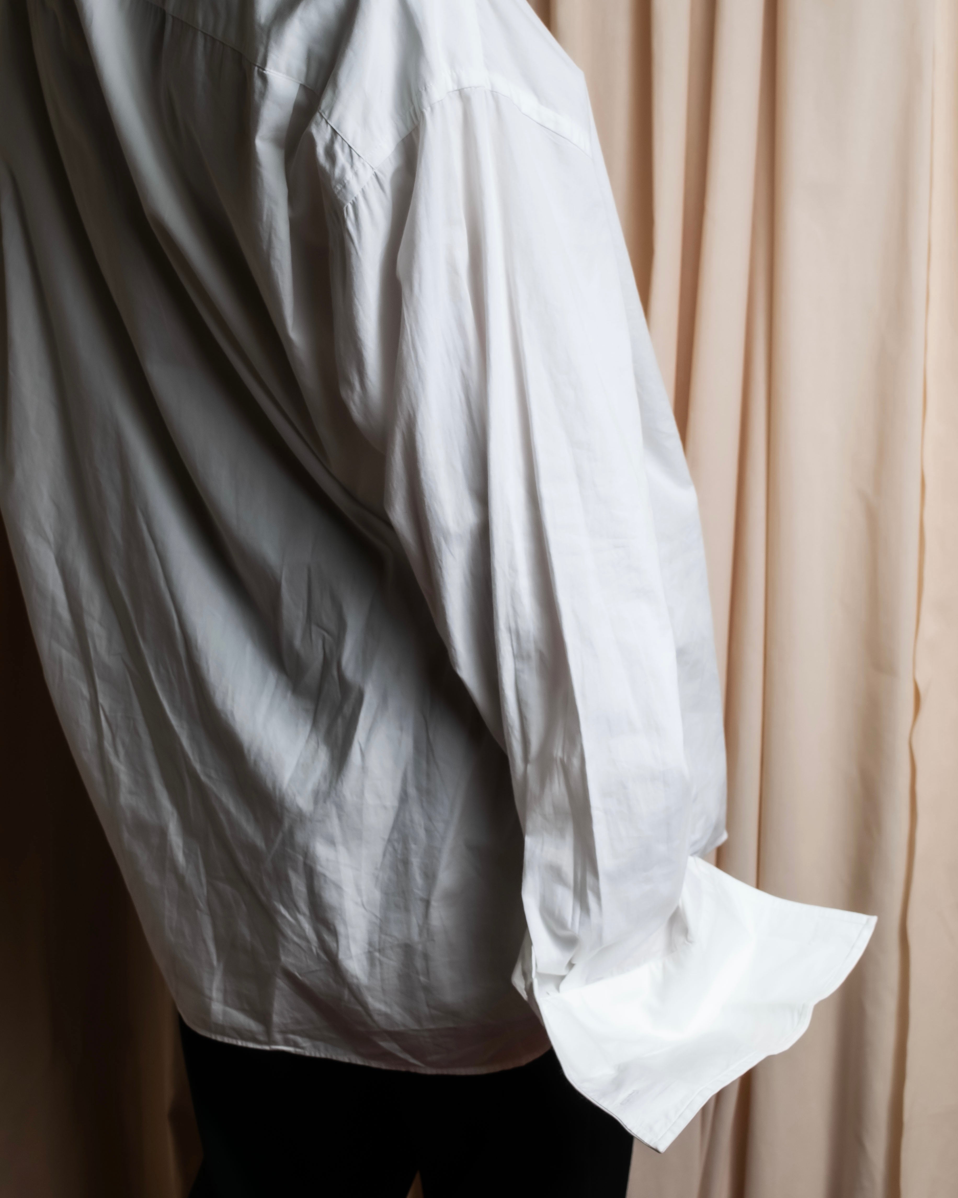 "Christian Dior" Pintuck design wide spread collar dress shirt