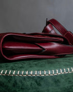 "GUCCI" Aristocratic crest charm suede shoulder bag