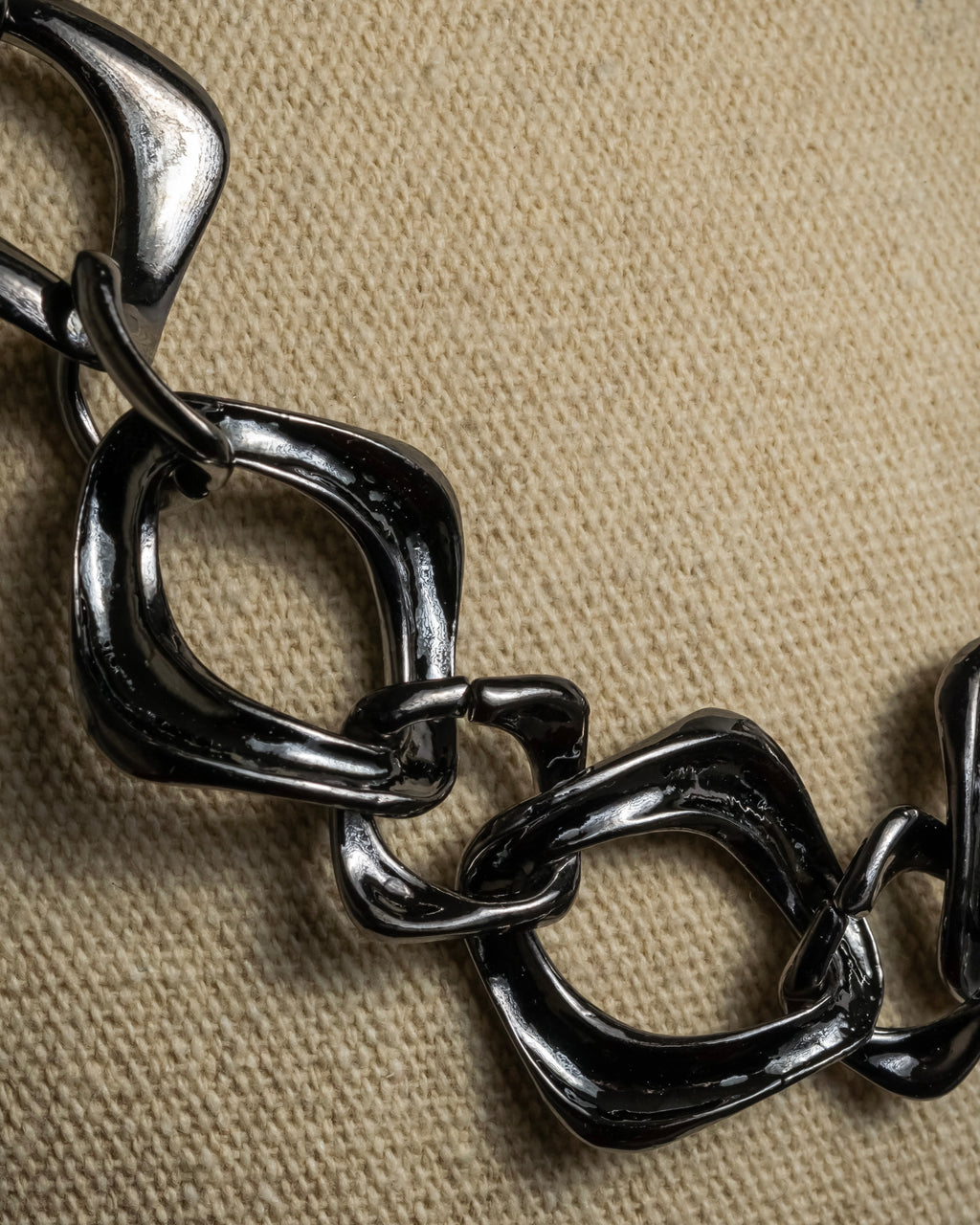 "YVES SAINT LAURENT" Sculptural link chain necklace