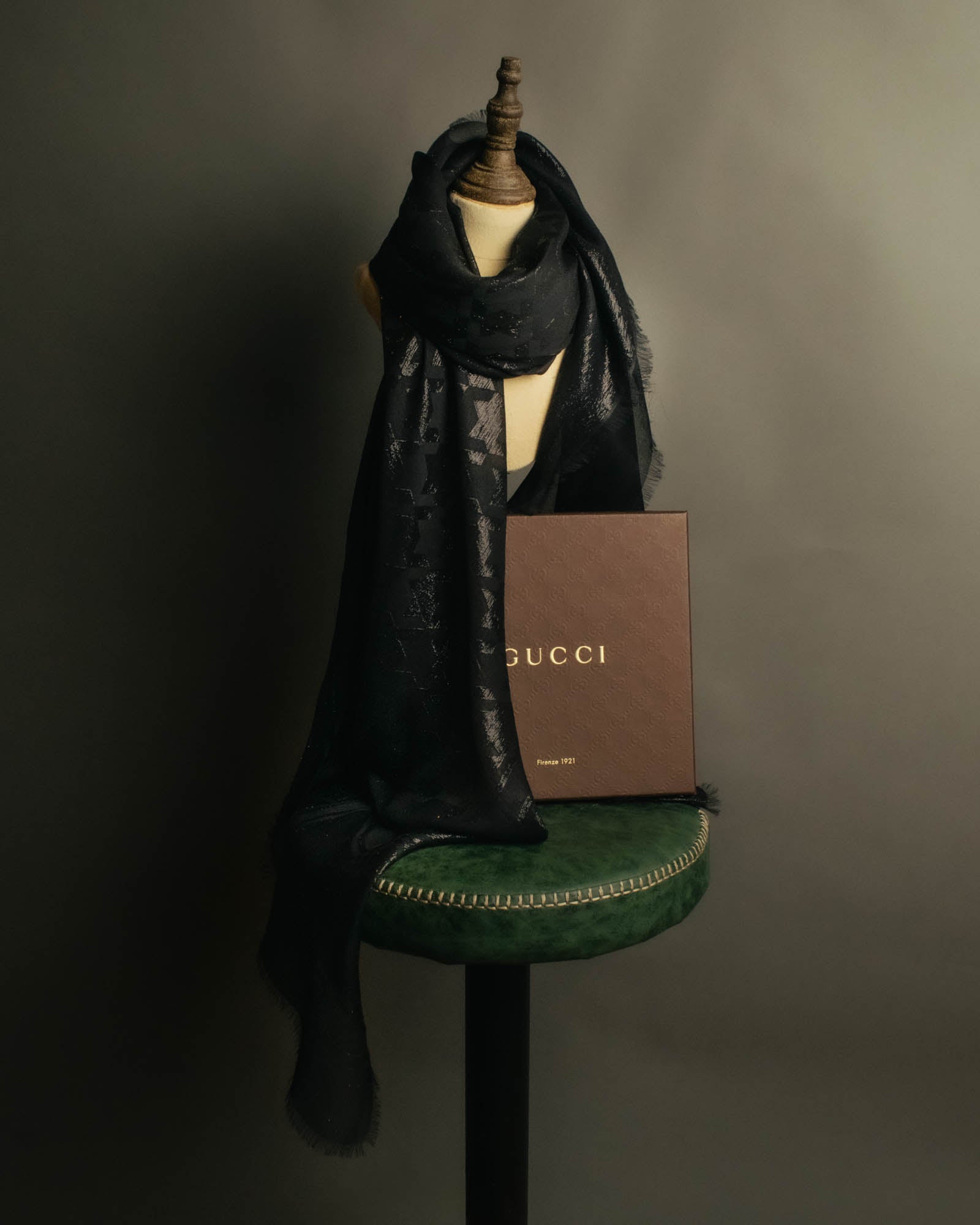 -SPECIAL- “GUCCI” 2013’s-2016’s Metallic jacquard silk stole