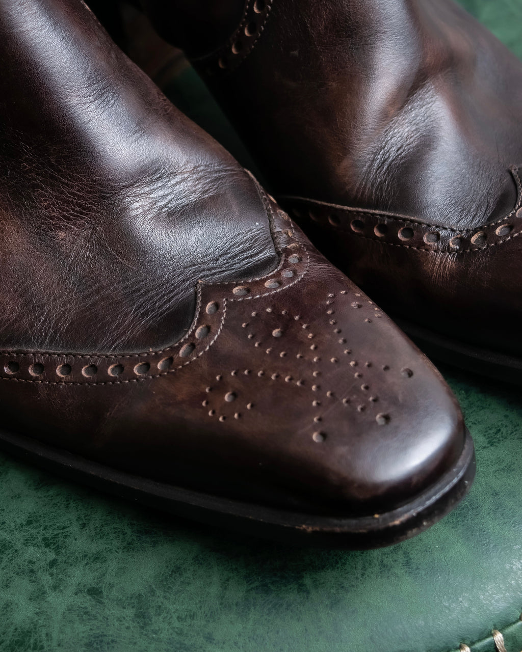 "YVES SAINT LAURENT" Medallion-embellished square heel boots