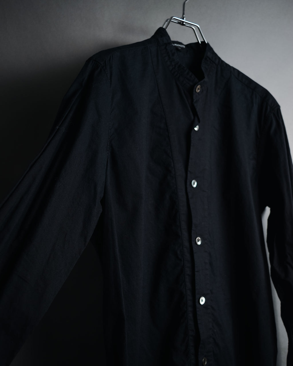 "ANN DEMEULEMEESTER" 01’s-05’s Poetically cut band collar cotton shirt