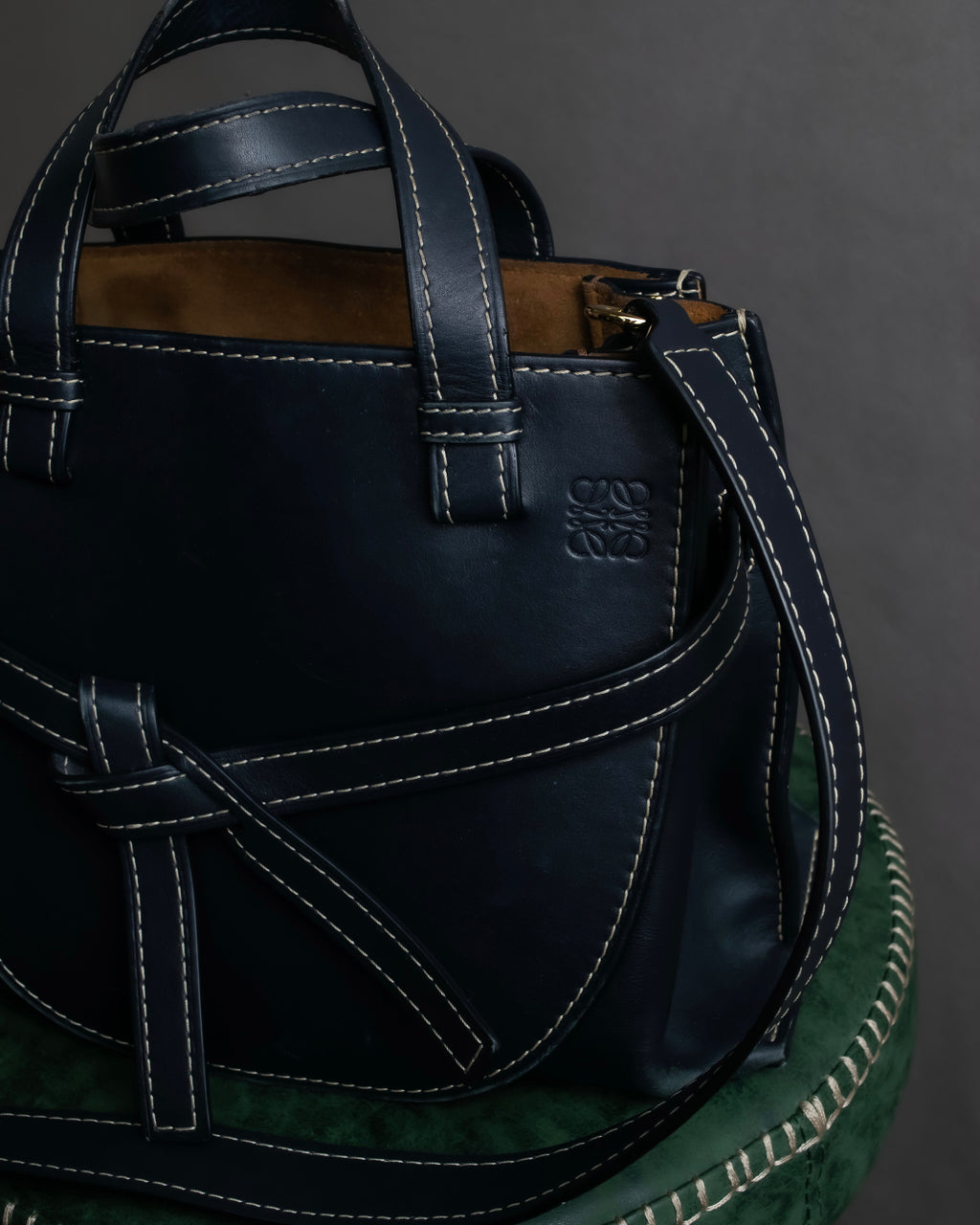 "LOEWE" Gate top handle 2way leather bag