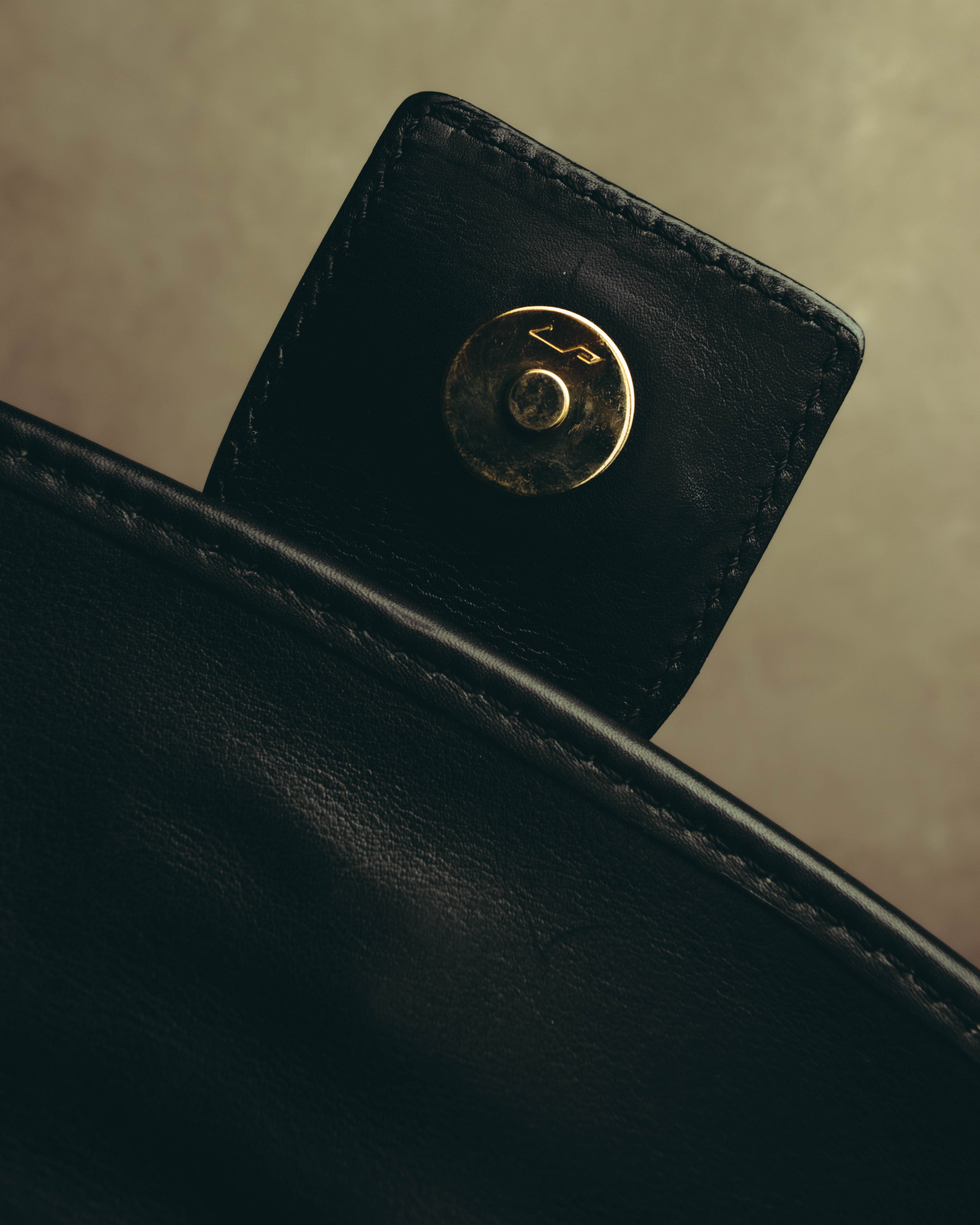 “CELINE” 90’s-00’s Ring lock leather shoulder bag