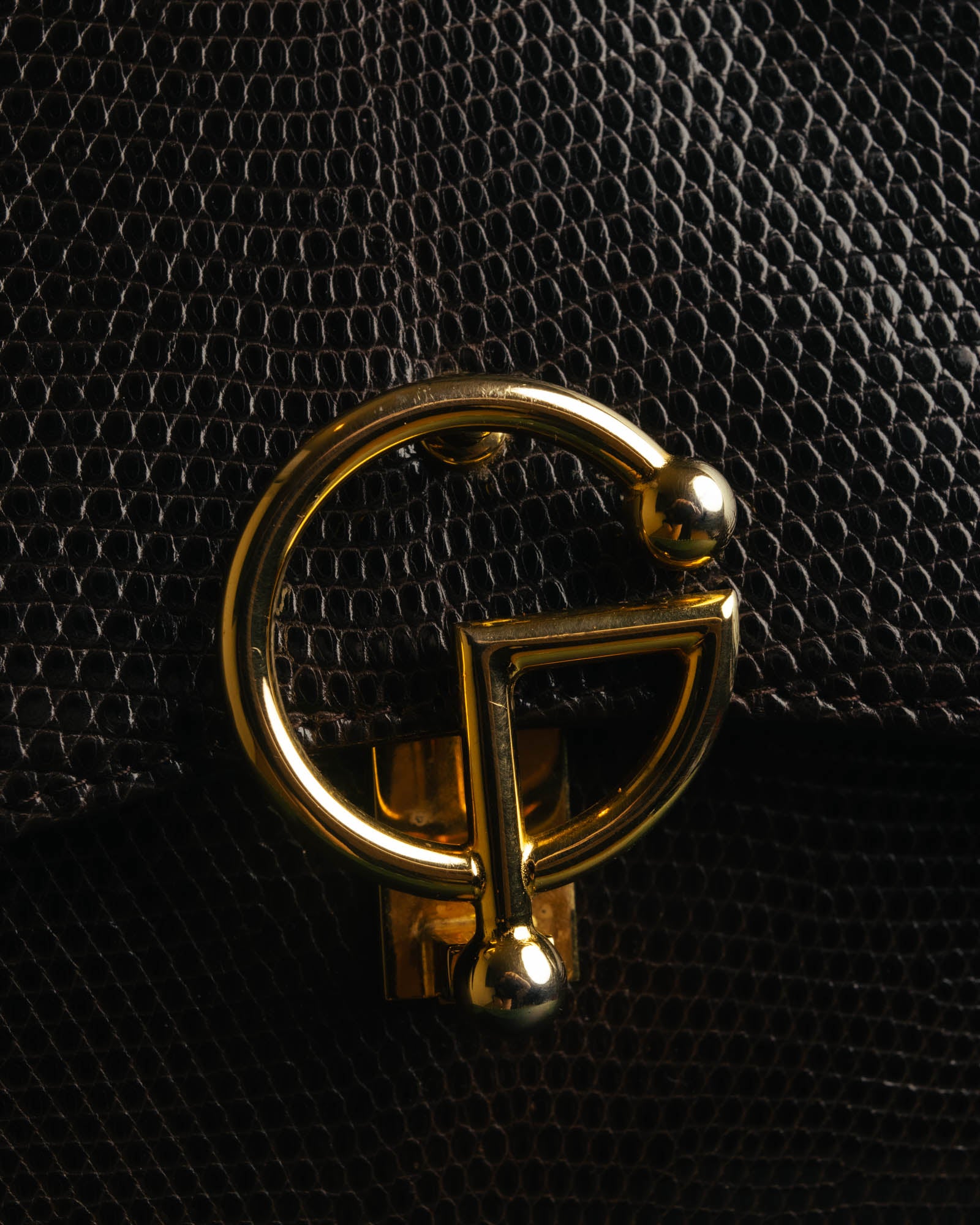 -SPECIAL- “GUCCI” 70’s-80’s lizard embossed flap shoulder bag