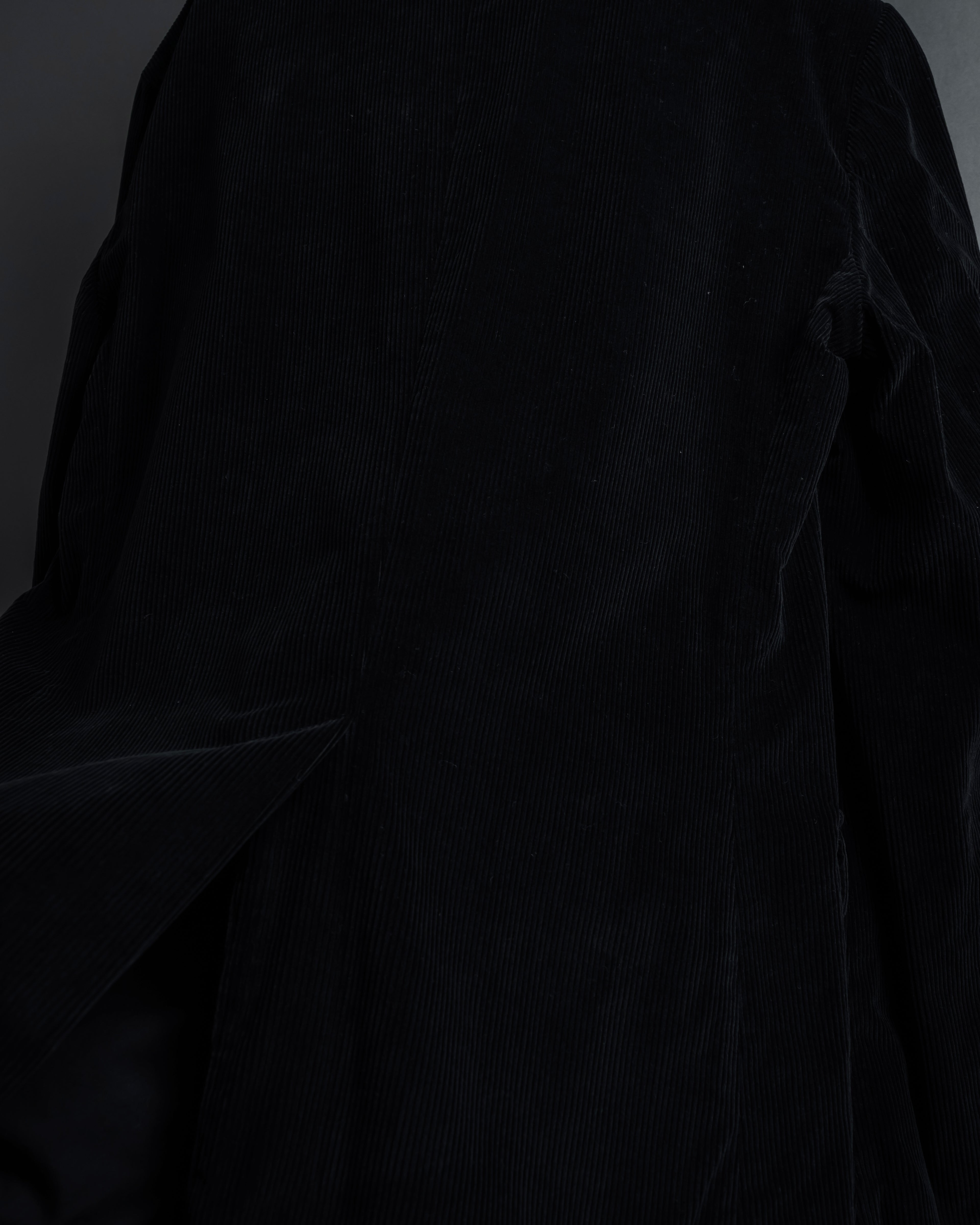 "dunhill" Classically tailored corduroy jacket