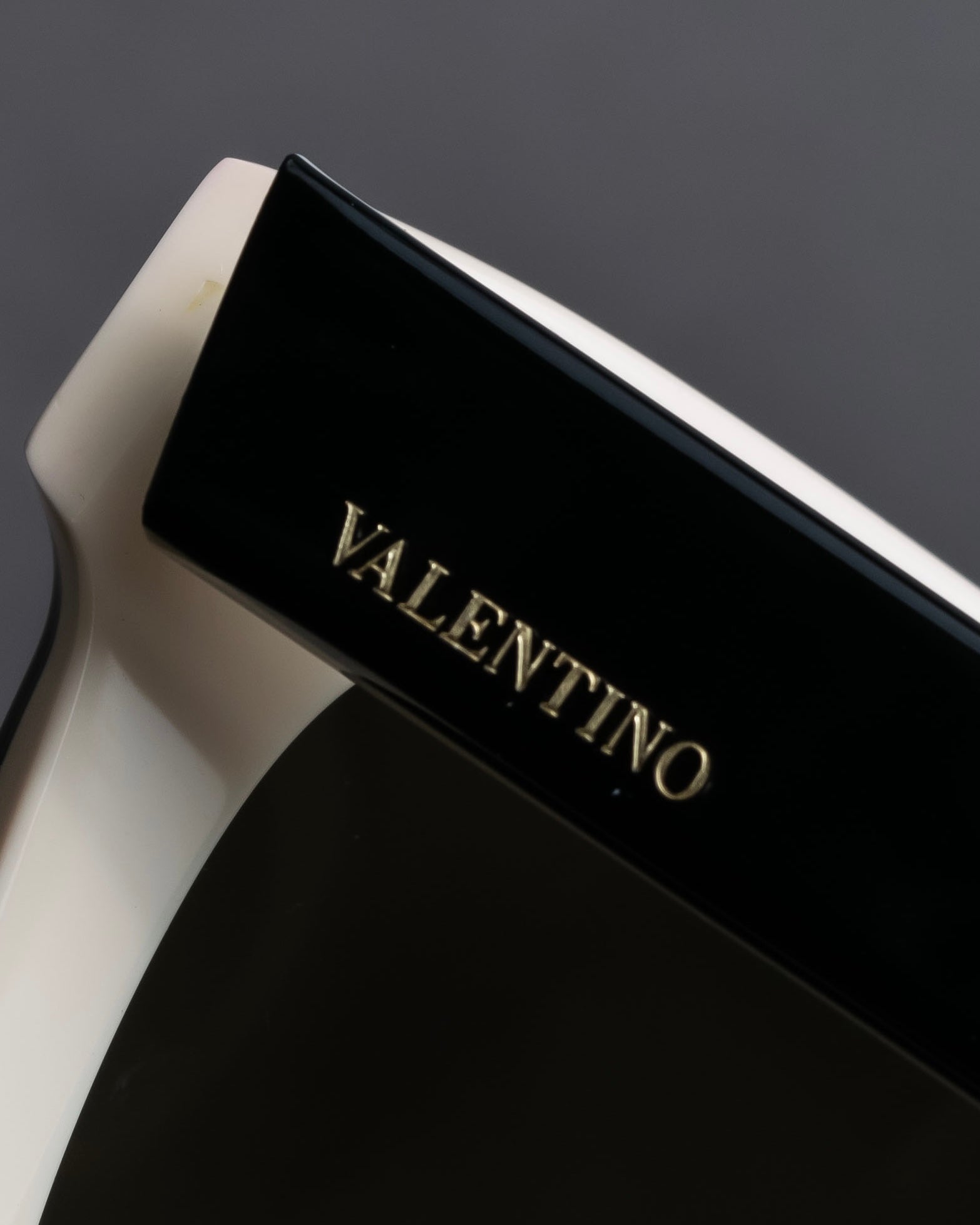 "VALENTINO" Two-tone Rockstud design sunglasses