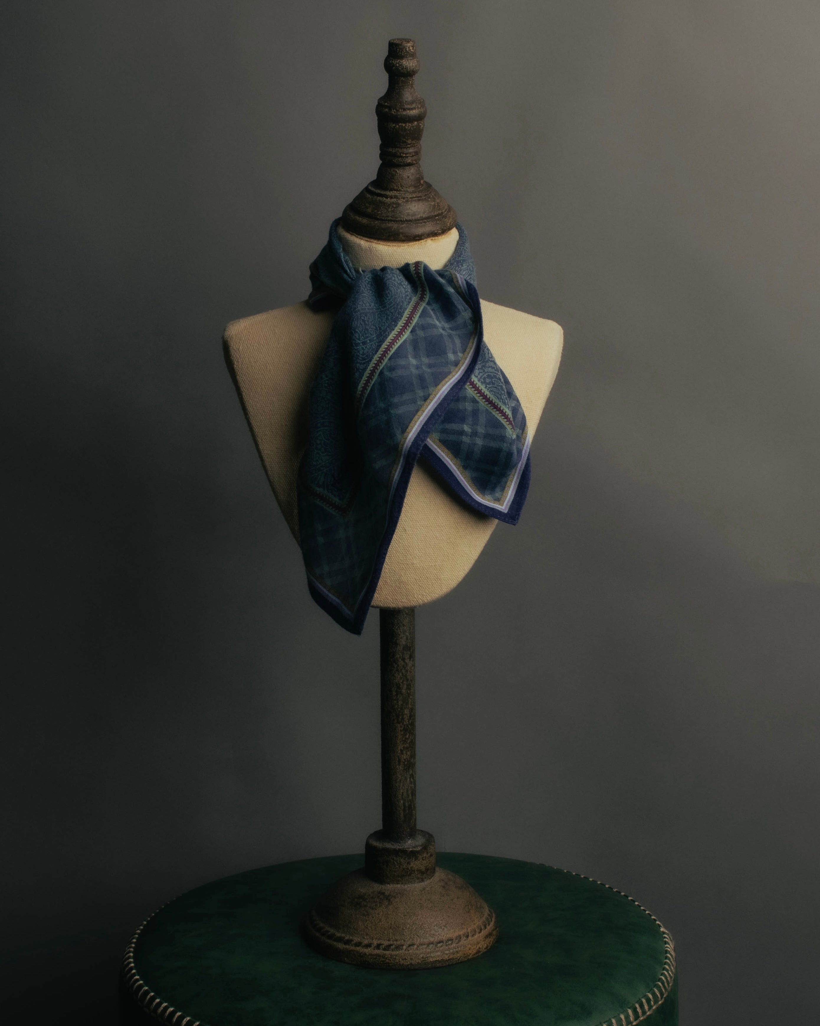 "Yves Saint Laurent" Paisley patterned scarf